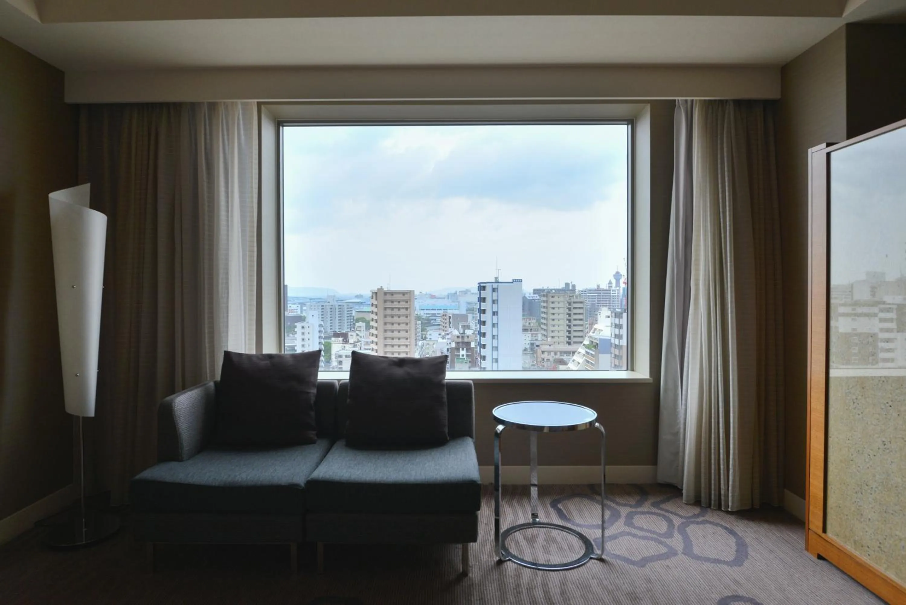 Photo of the whole room in Hotel Okura Fukuoka