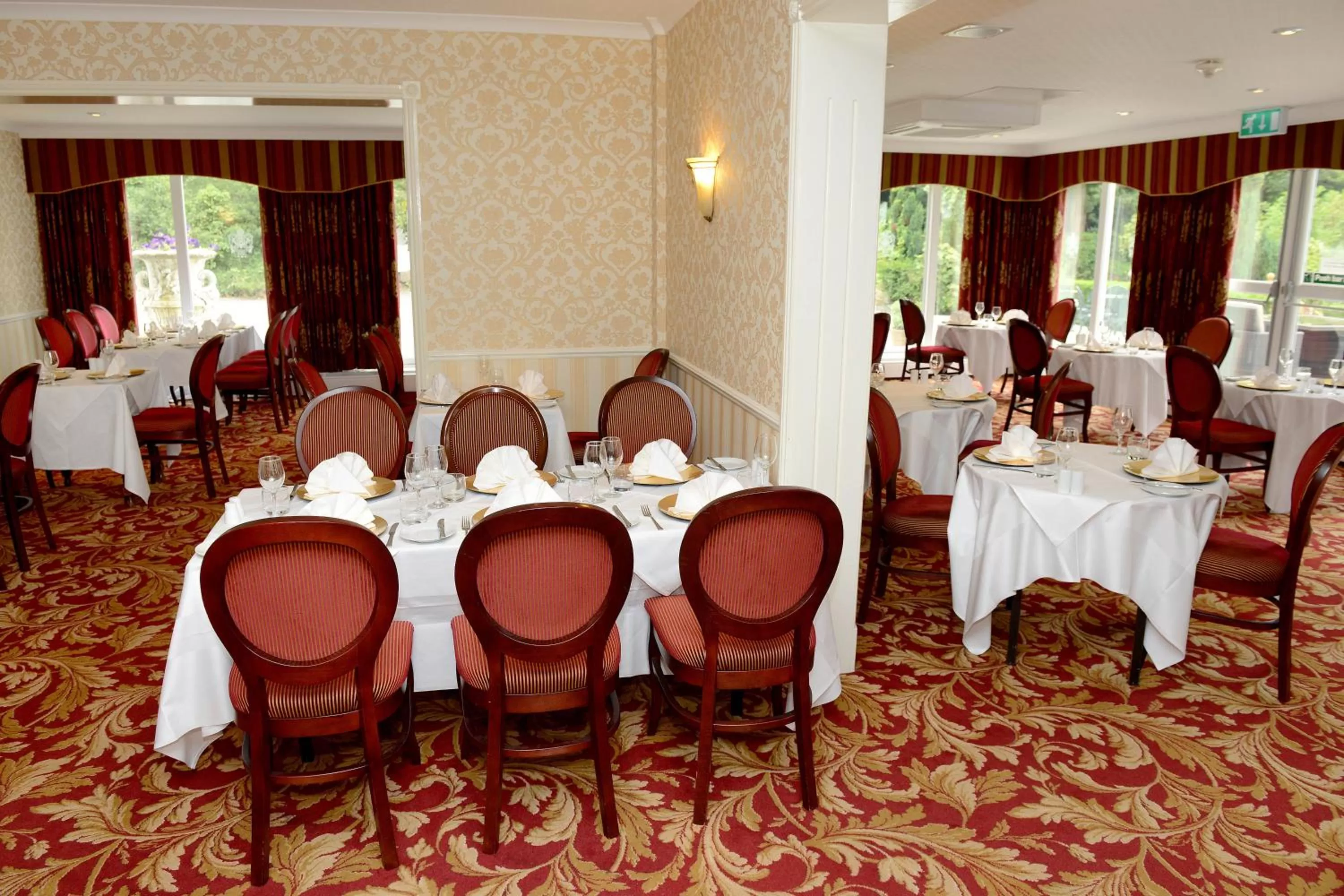 Restaurant/places to eat in Buckatree Hall Hotel
