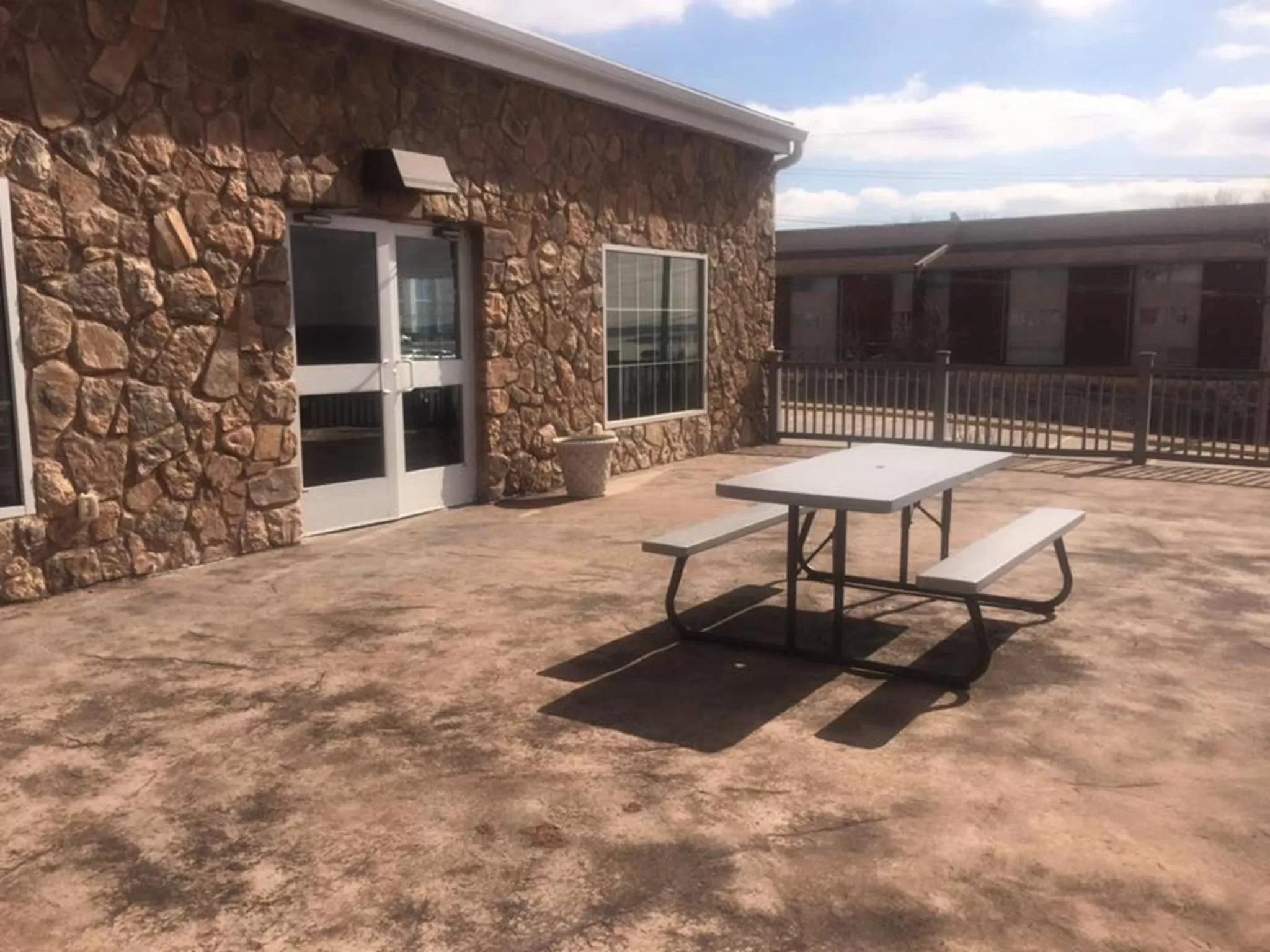 Property building in Microtel Inn & Suites by Wyndham Quincy Downtown - River Area