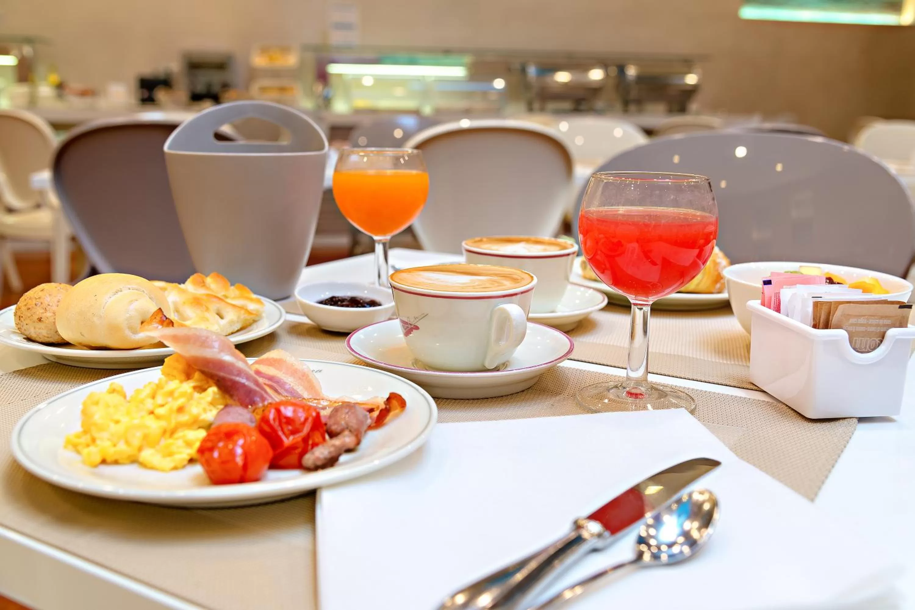 Food and drinks in Hotel Monte Rosa