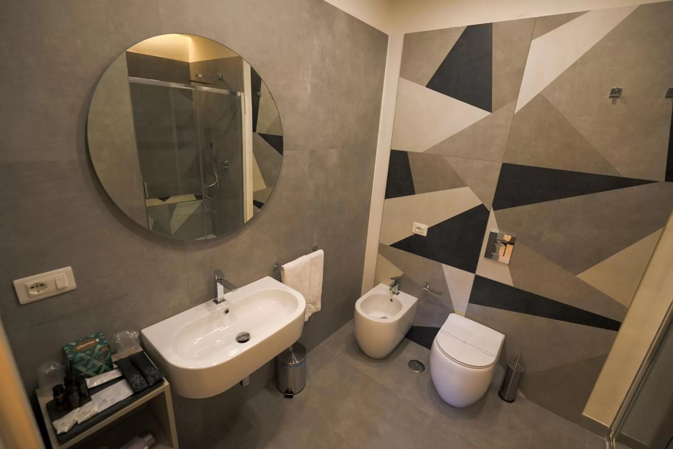 Shower, Bathroom in Brettia Guest Rooms