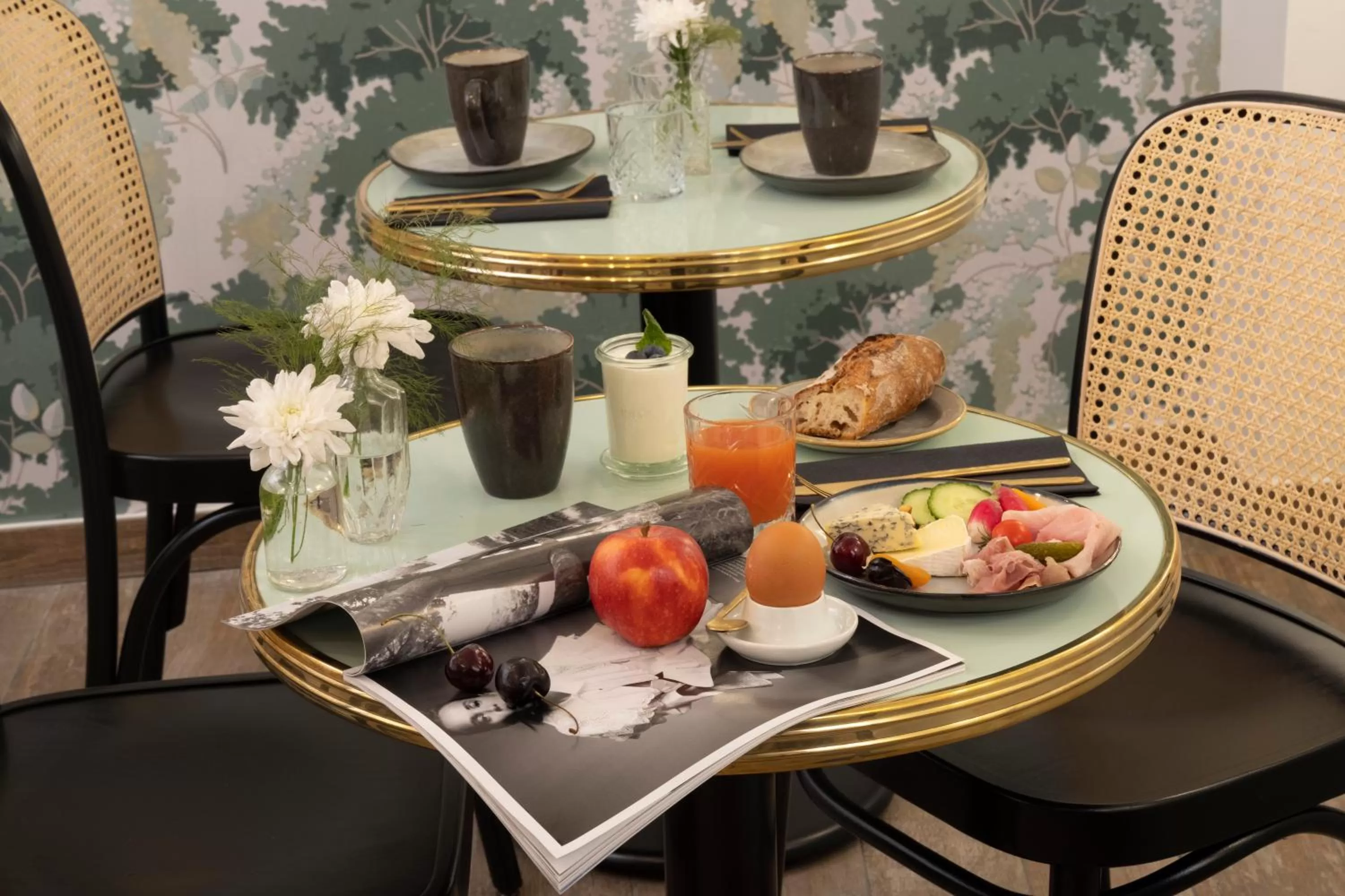 Food and drinks in Hotel Bloum