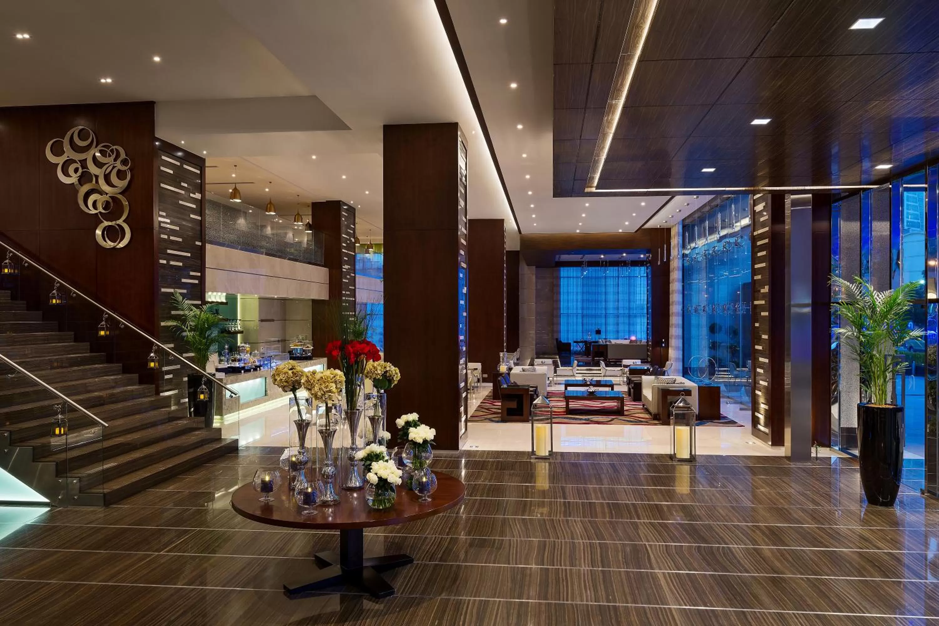 Lobby or reception in Rosh Rayhaan by Rotana