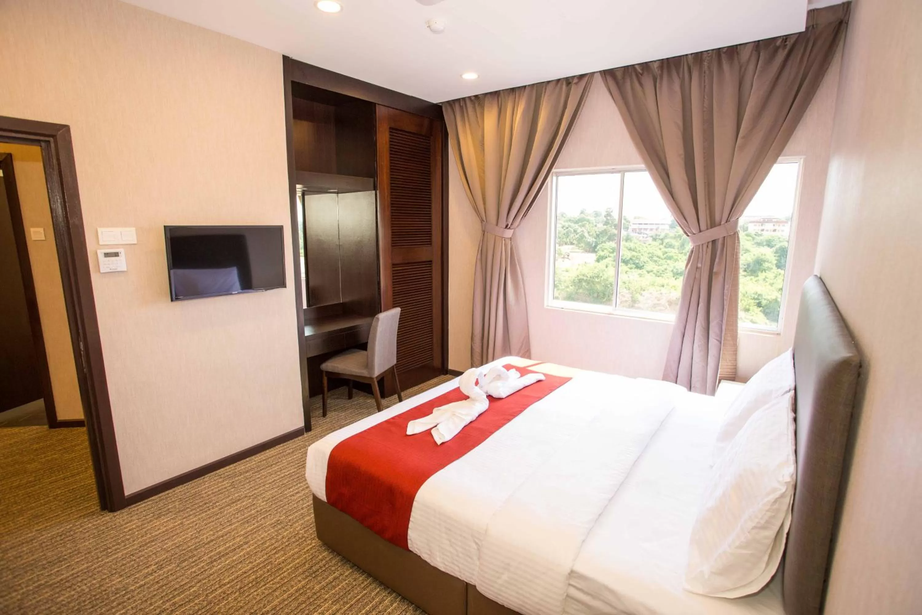 Bedroom, Bed in Icon Hotel Segamat