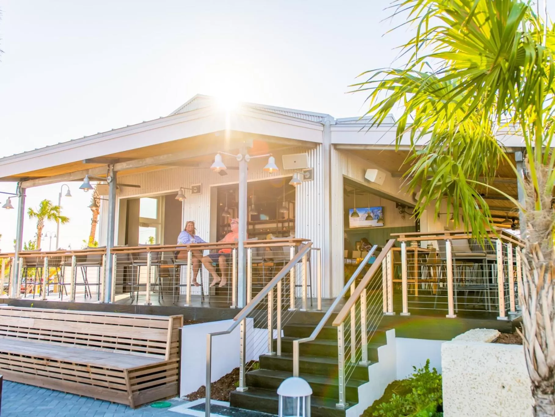 Restaurant/places to eat in The Perry Hotel & Marina Key West