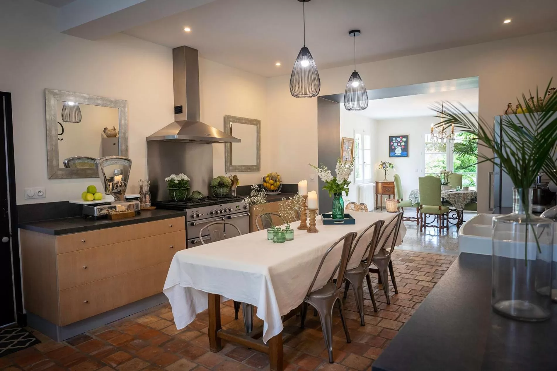 Restaurant/Places to Eat in Le Petit Matin