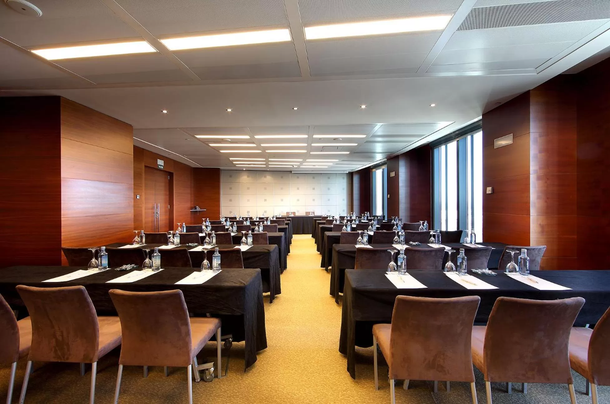 Business facilities in Eurostars Madrid Tower