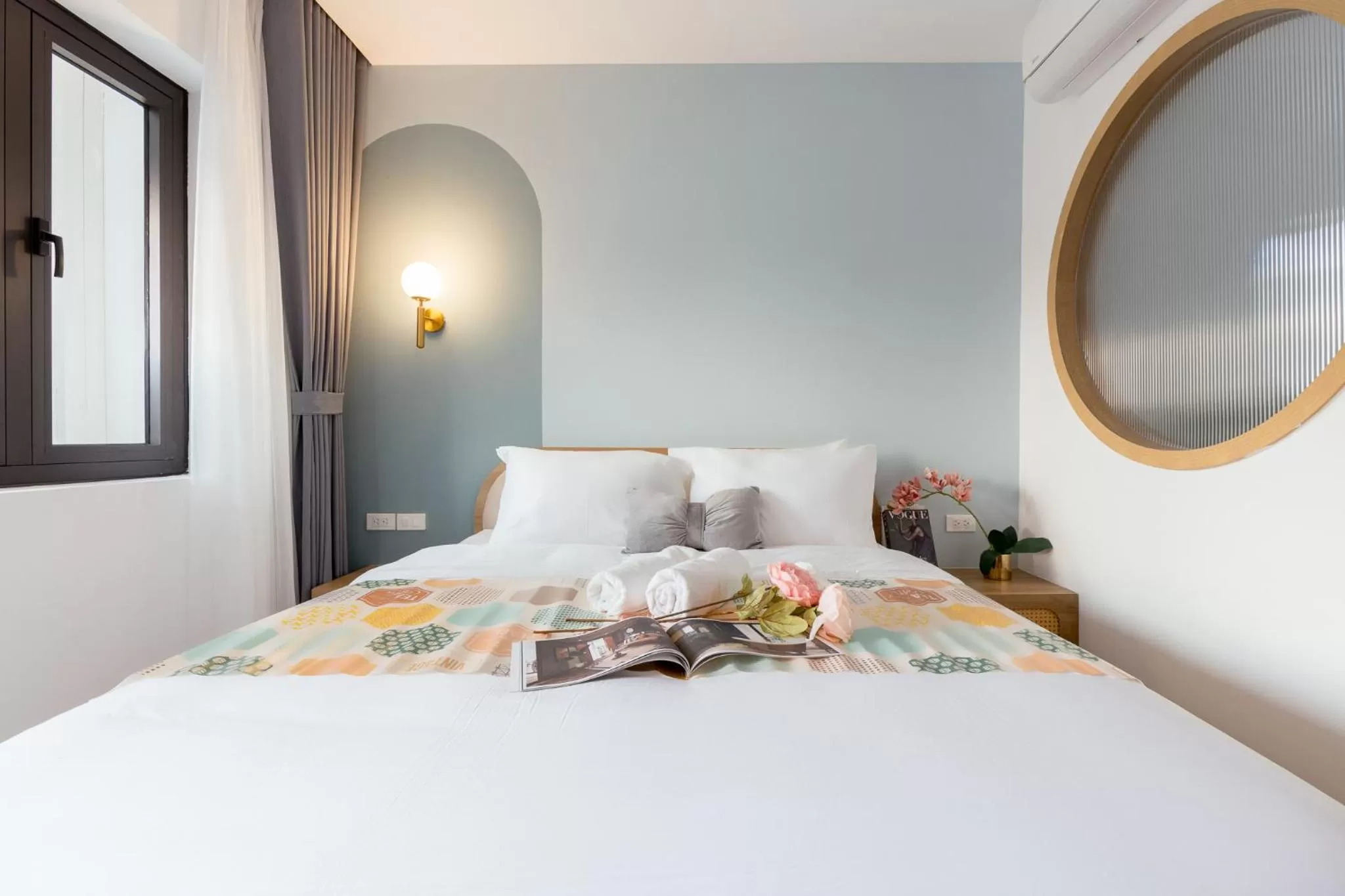 Bedroom, Bed in Crescendo Boutique Studio