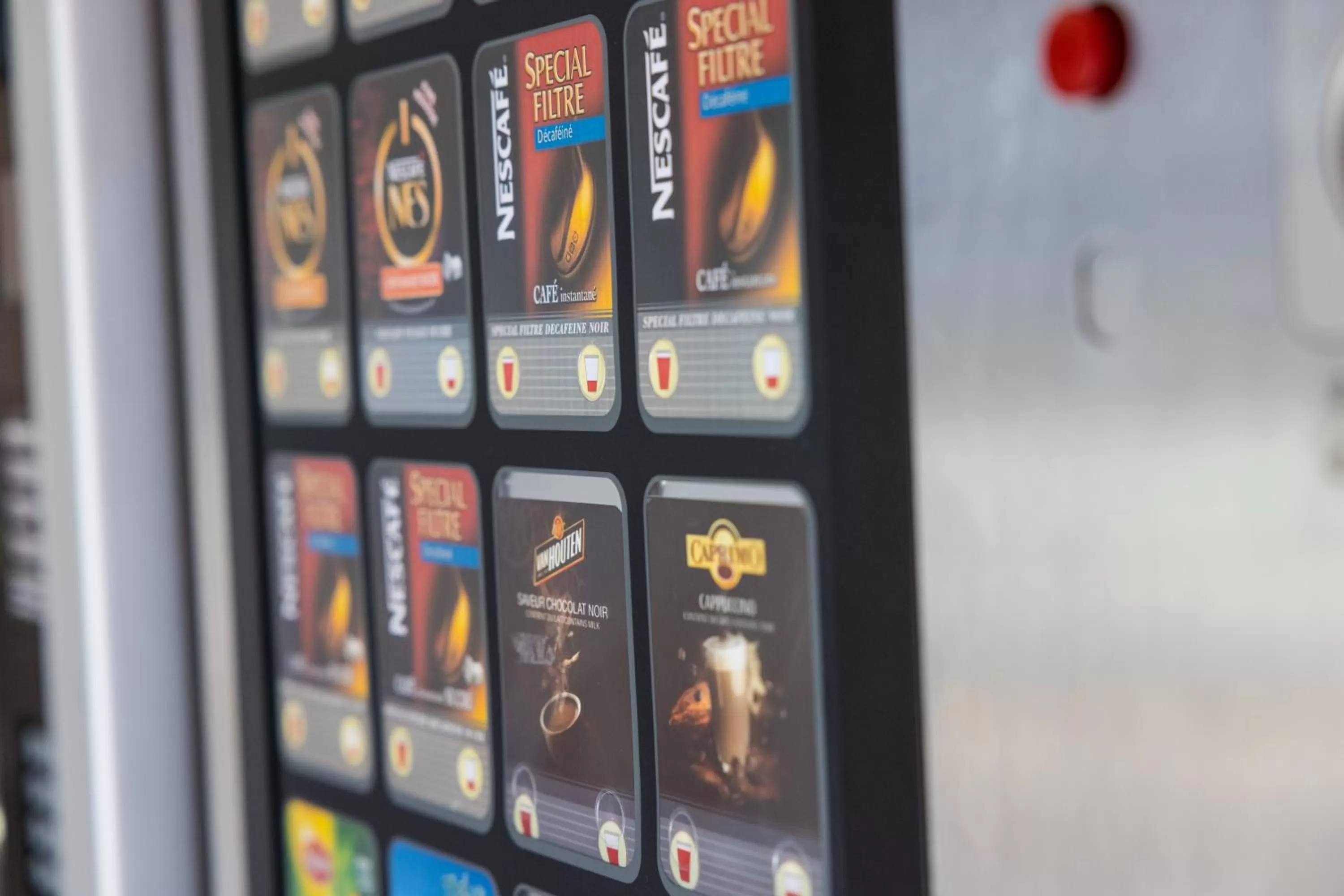 vending machine in Première Classe Cherbourg - Tourlaville