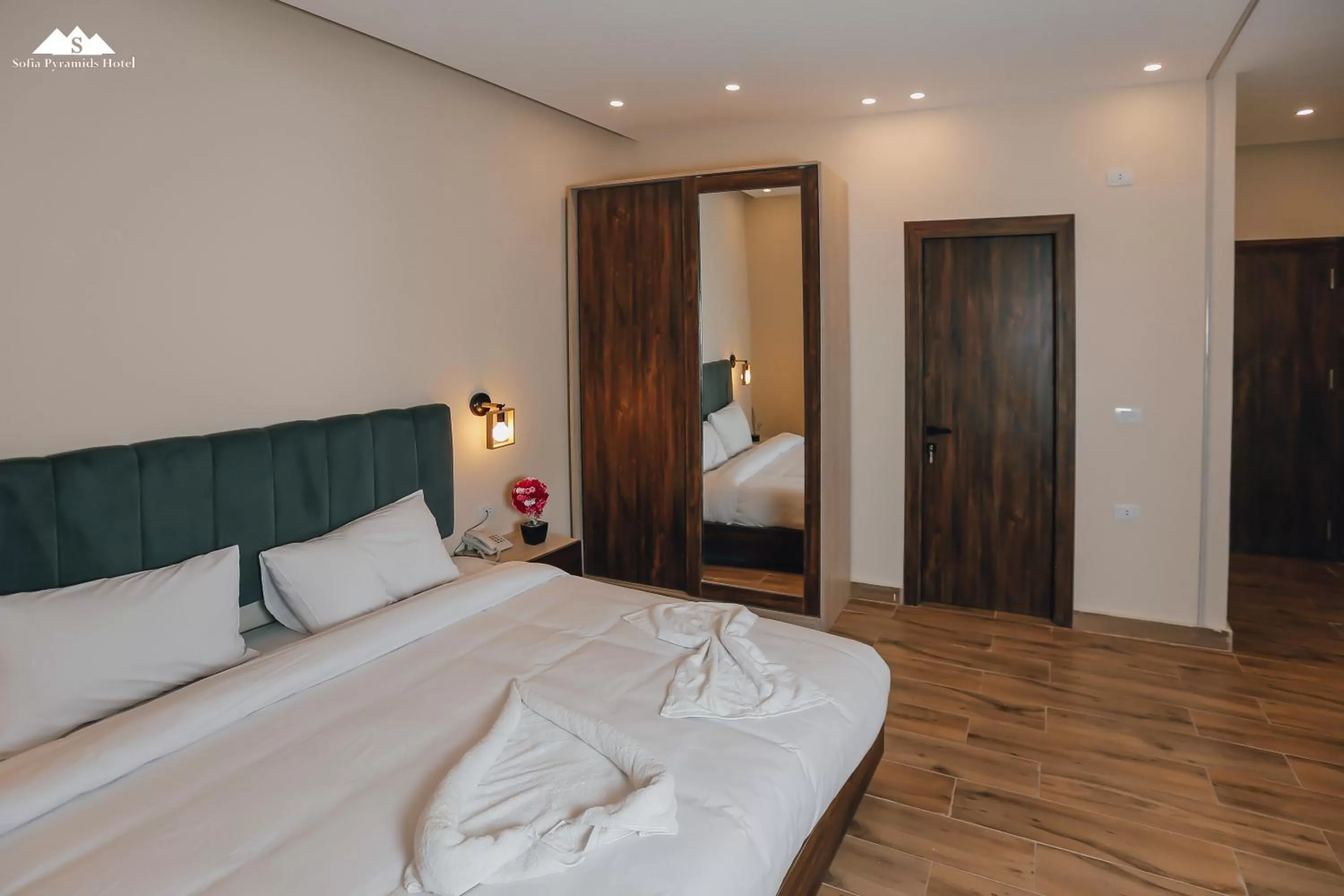 Bed in Sofia Pyramids Hotel