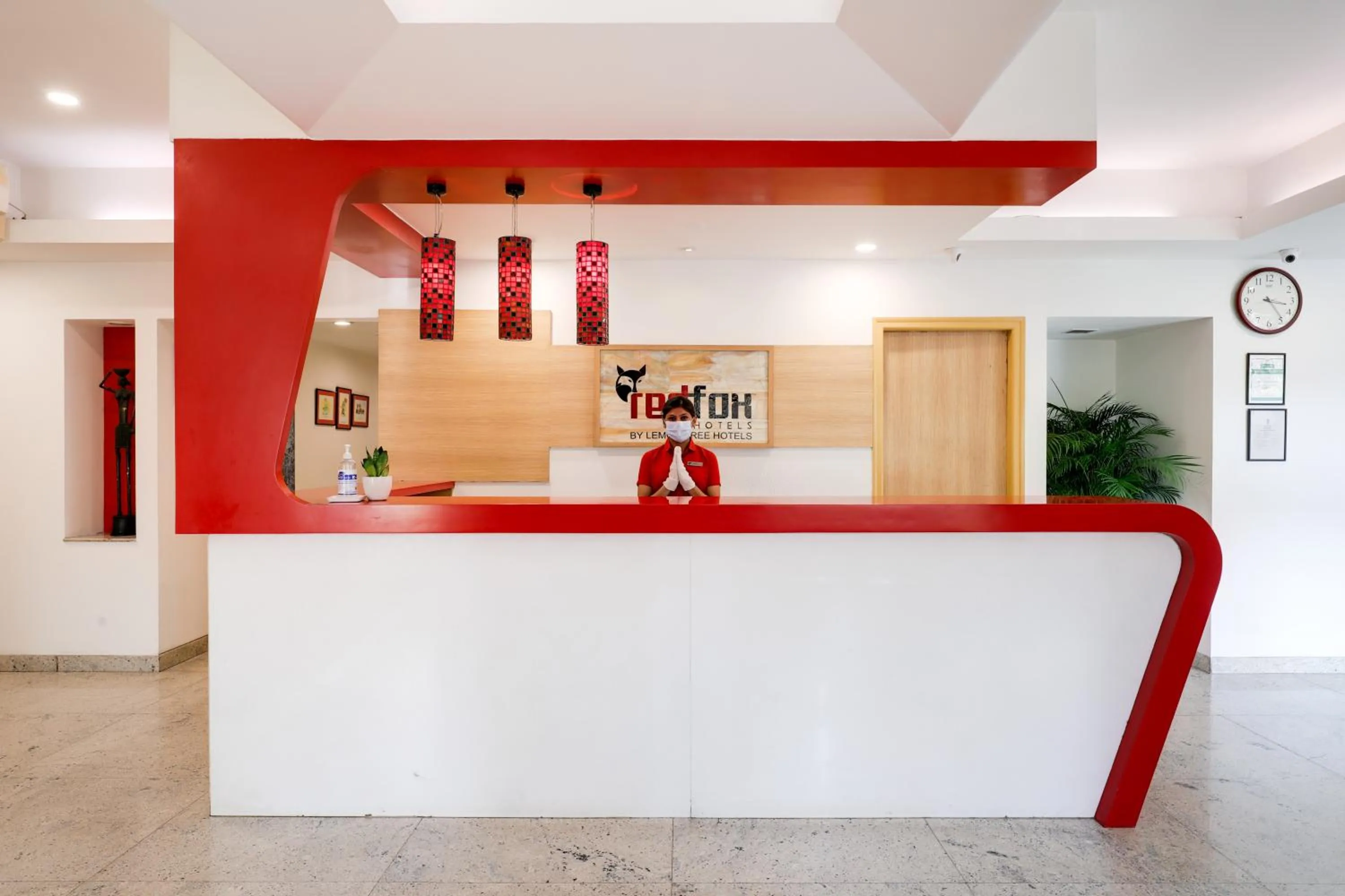 Lobby or reception in Red Fox by Lemon Tree Hotels, East Delhi