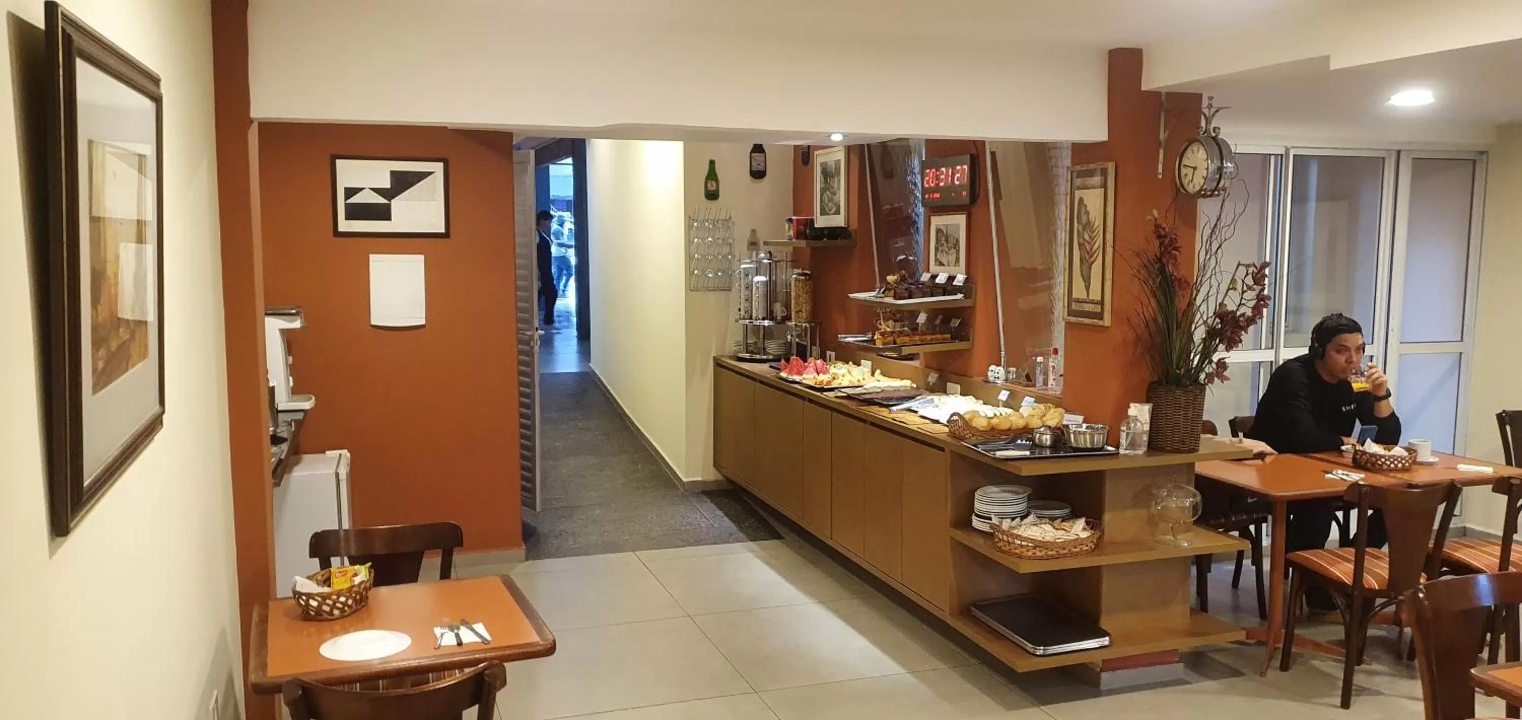 Breakfast in Bella Augusta Hotel