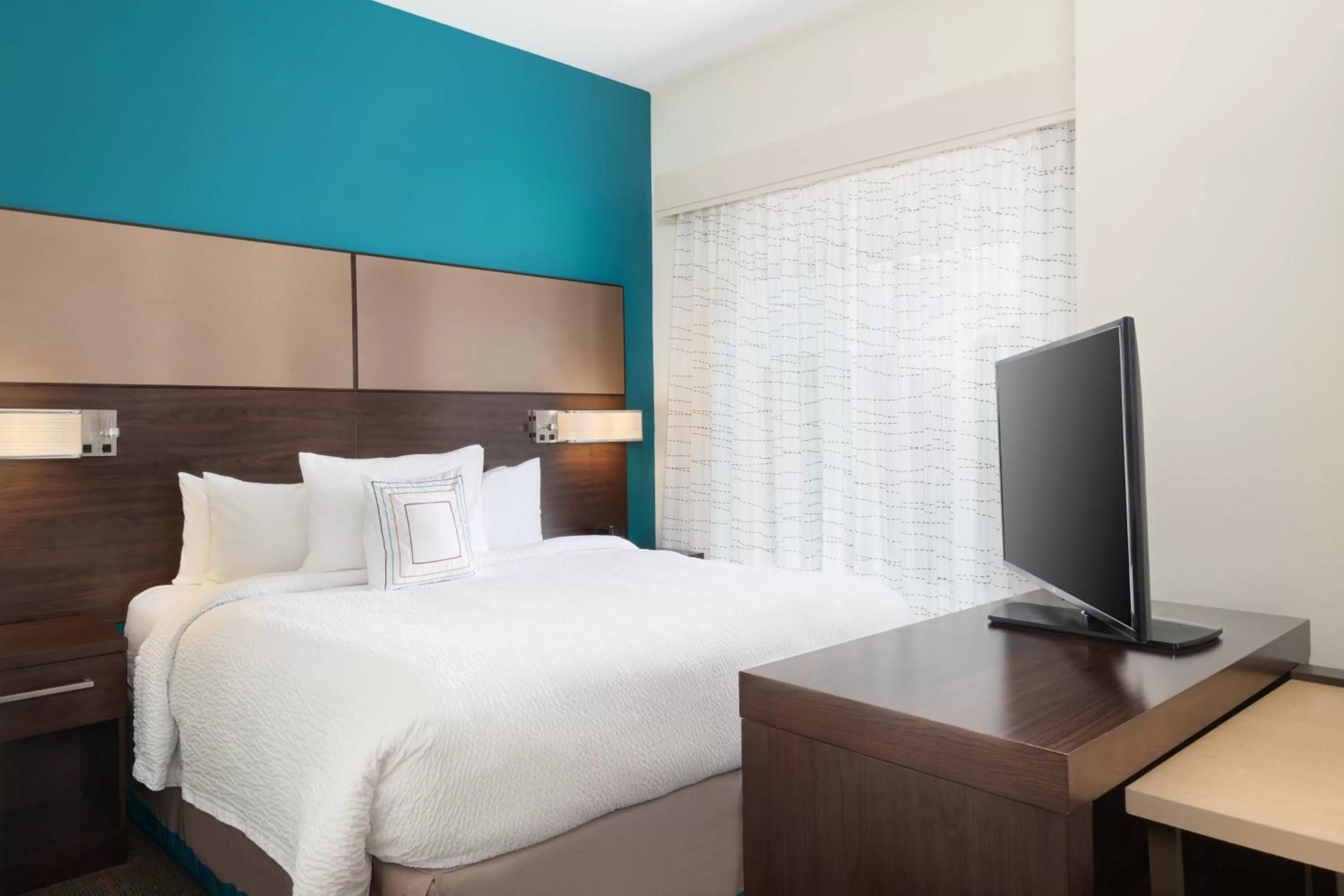 Bedroom, Bed in Residence Inn by Marriott Spartanburg Westgate