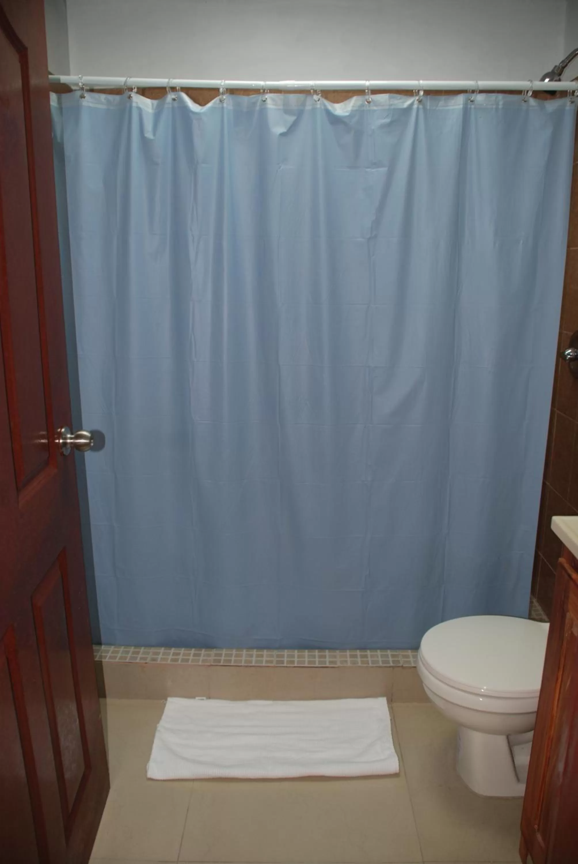 Hotel Coastalbay 2 & Golf Cart Rental