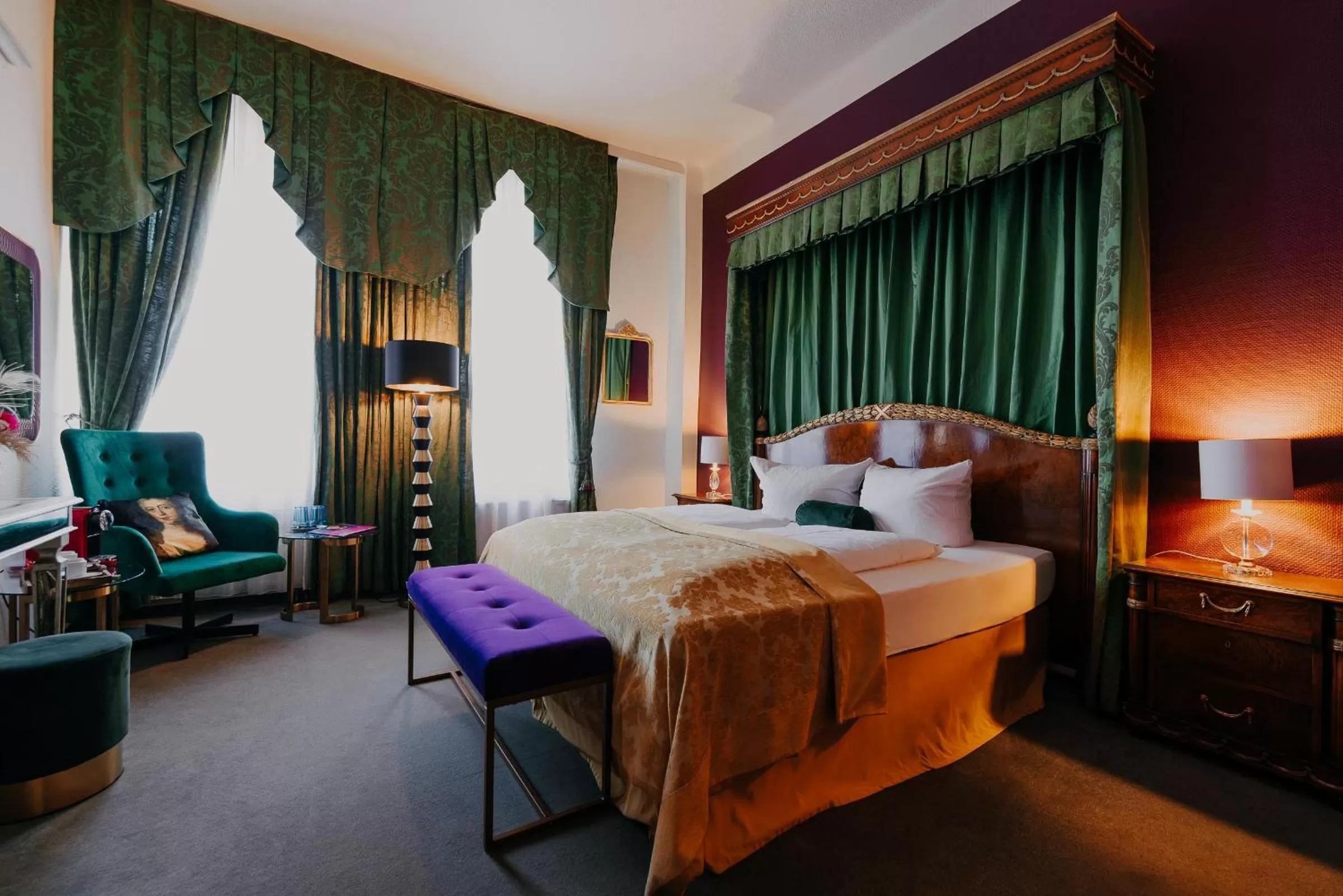 Bed in Boutique Hotel Rothenburger Hof