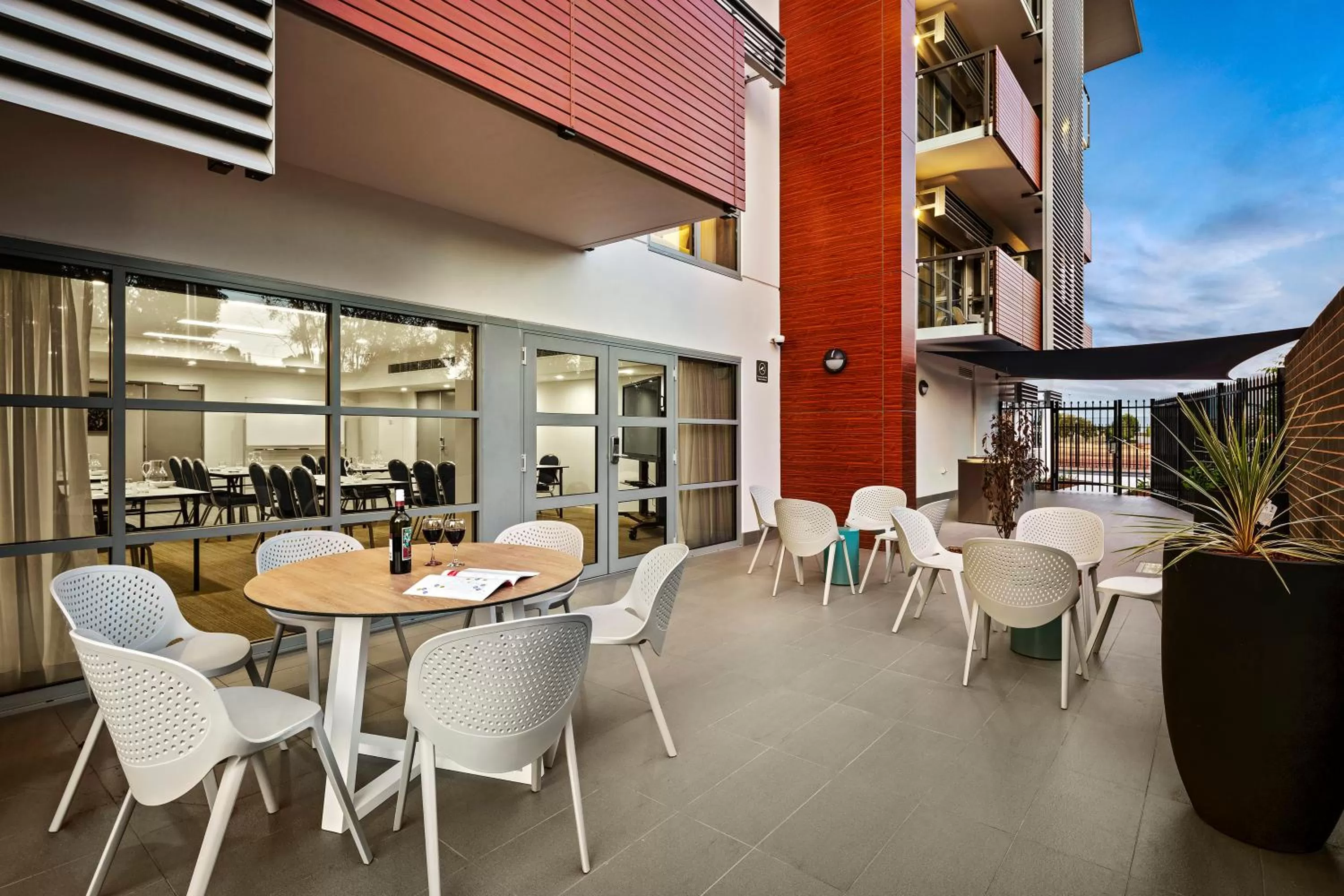 BBQ facilities in Quest Griffith