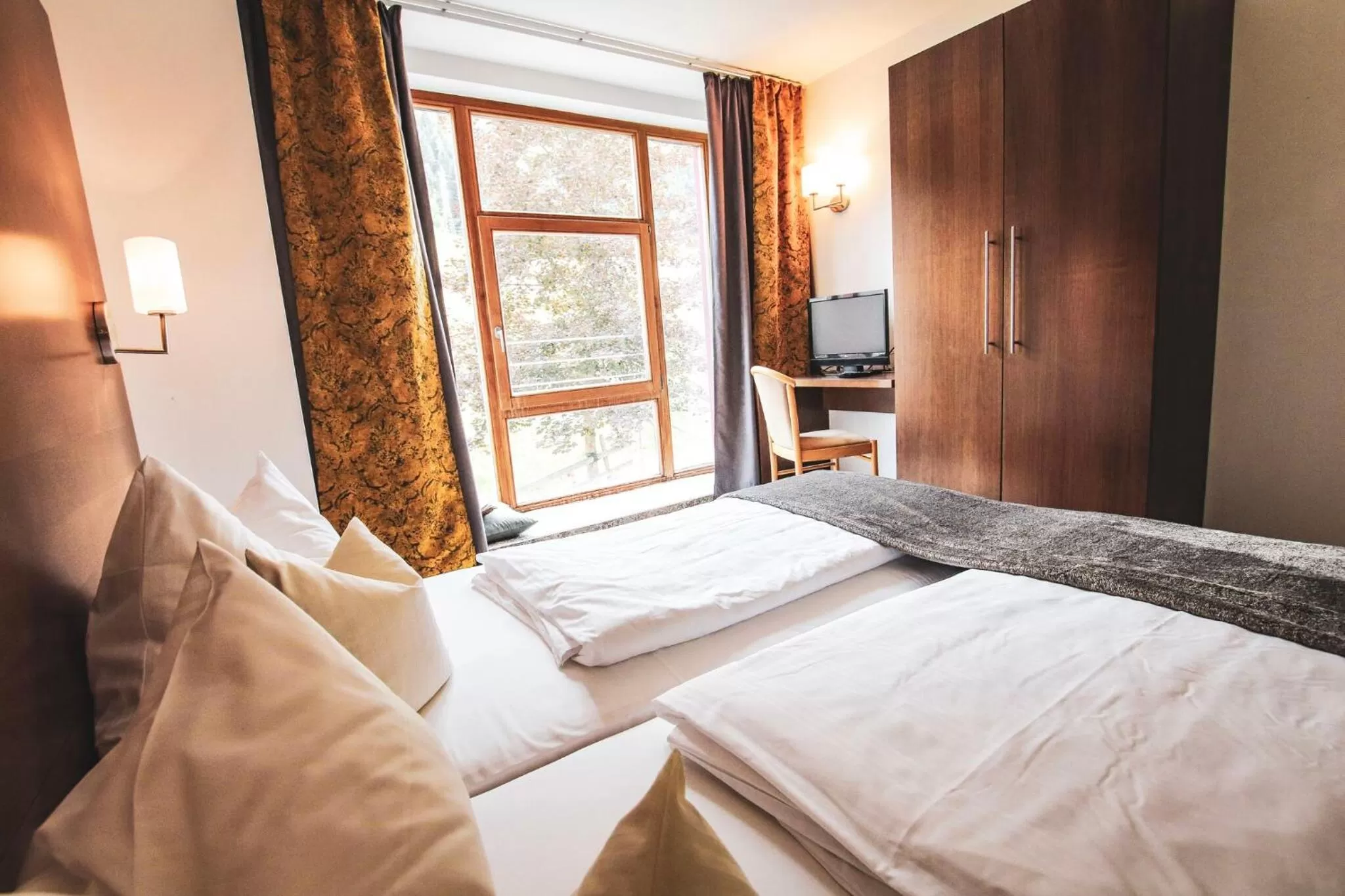 Decorative detail in ACTIVE by Leitner's