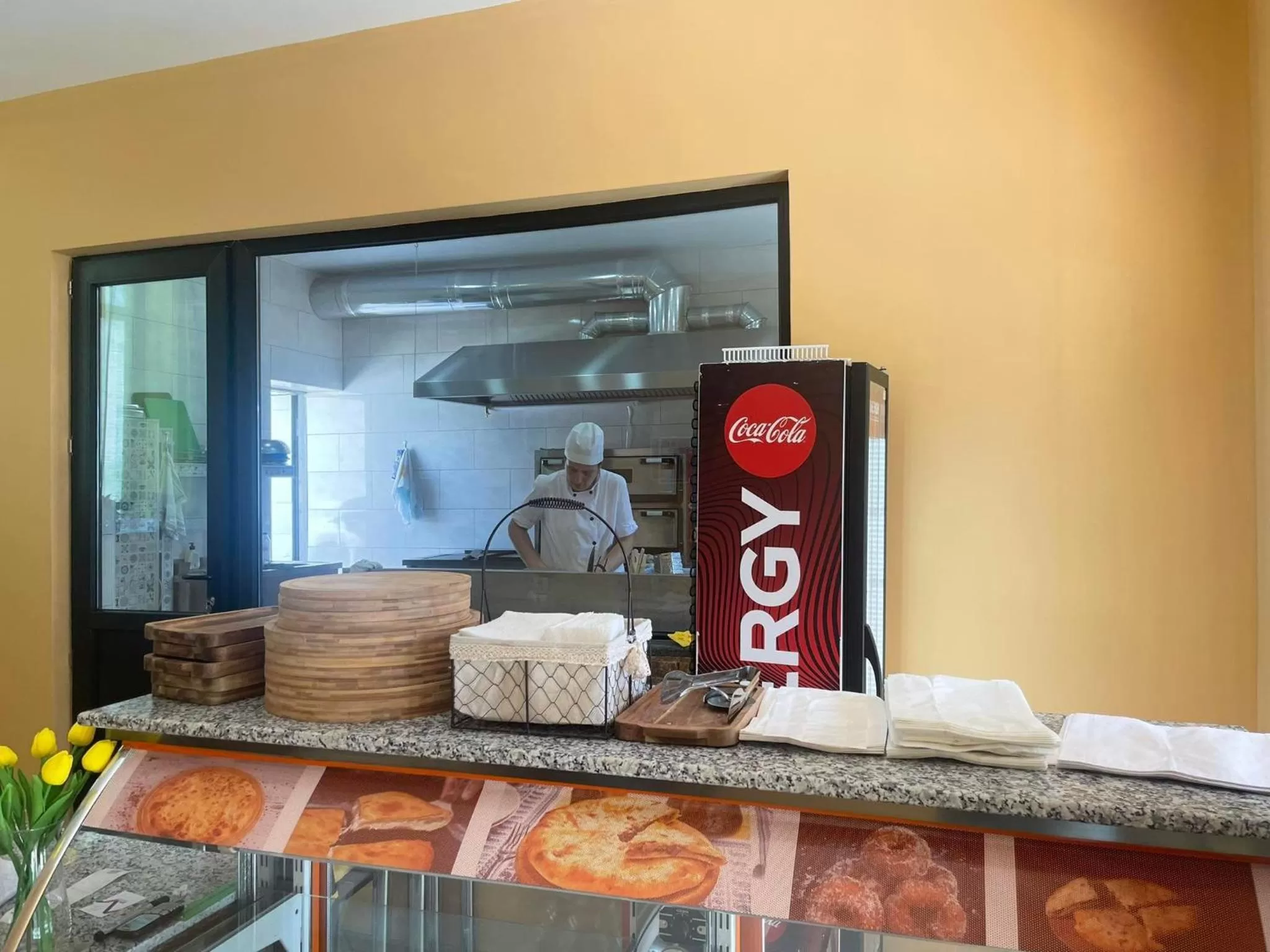 Restaurant/places to eat in Hotel Nabadi