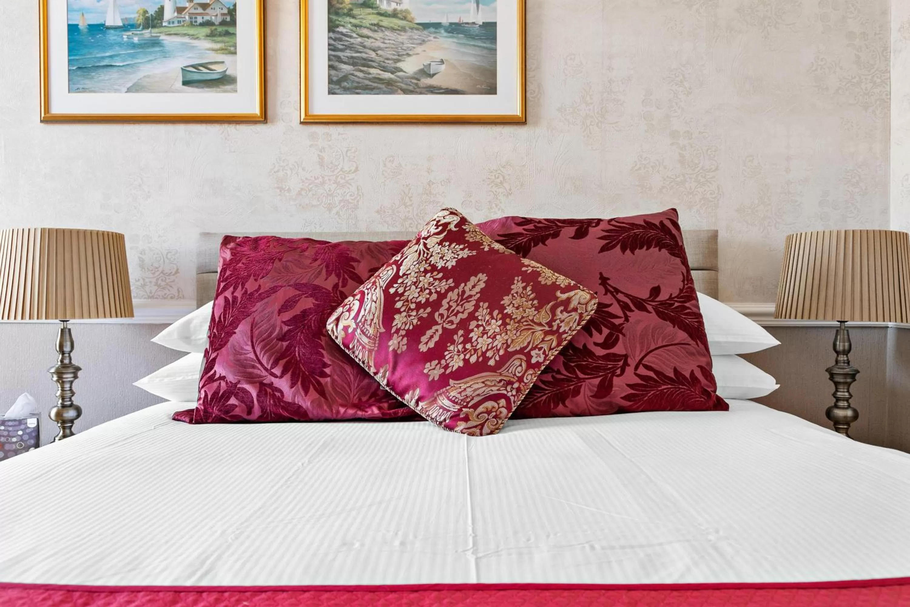 Bedroom, Bed in Melba House