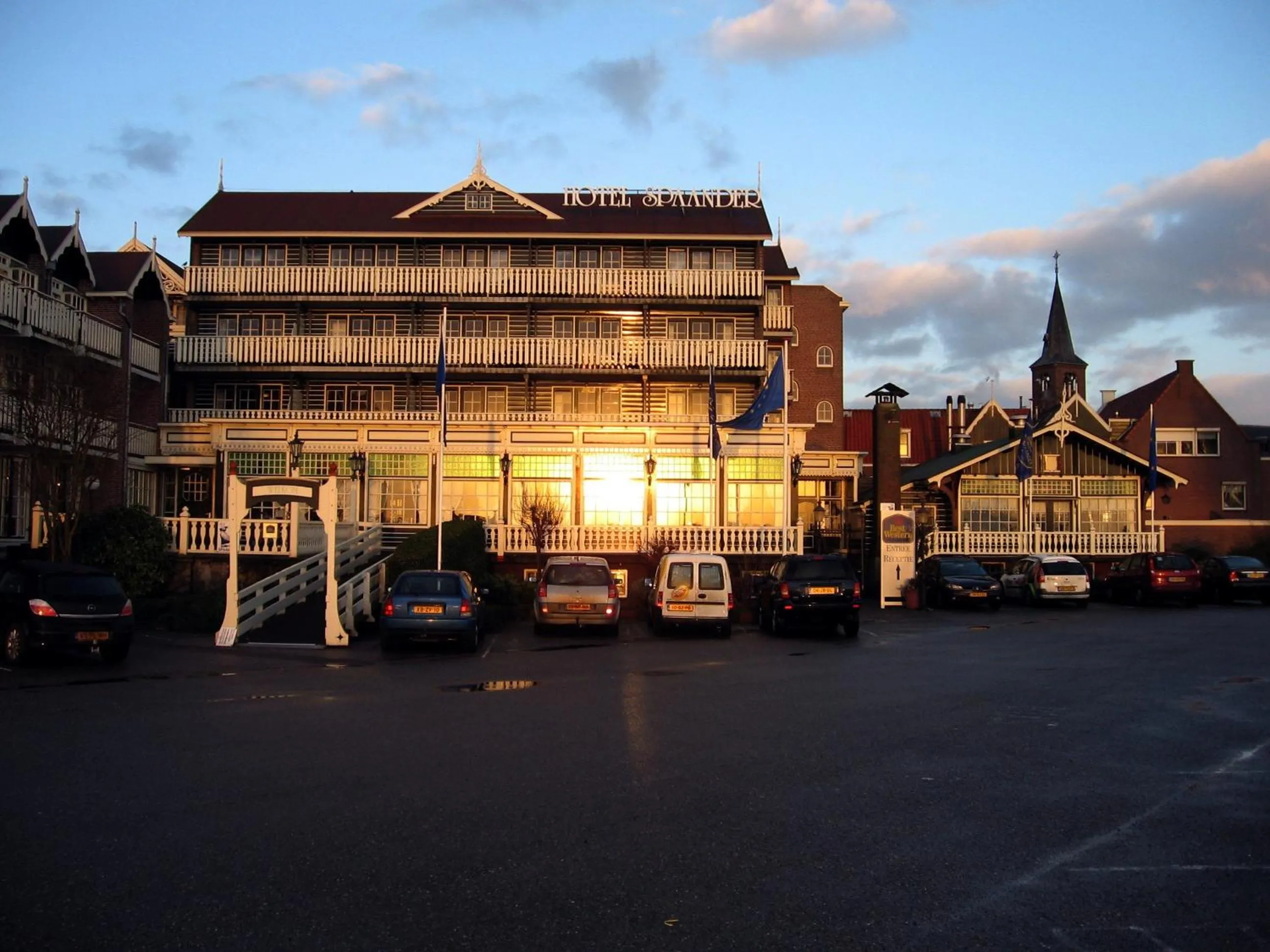 Facade/entrance in Hotel Spaander BW Signature Collection