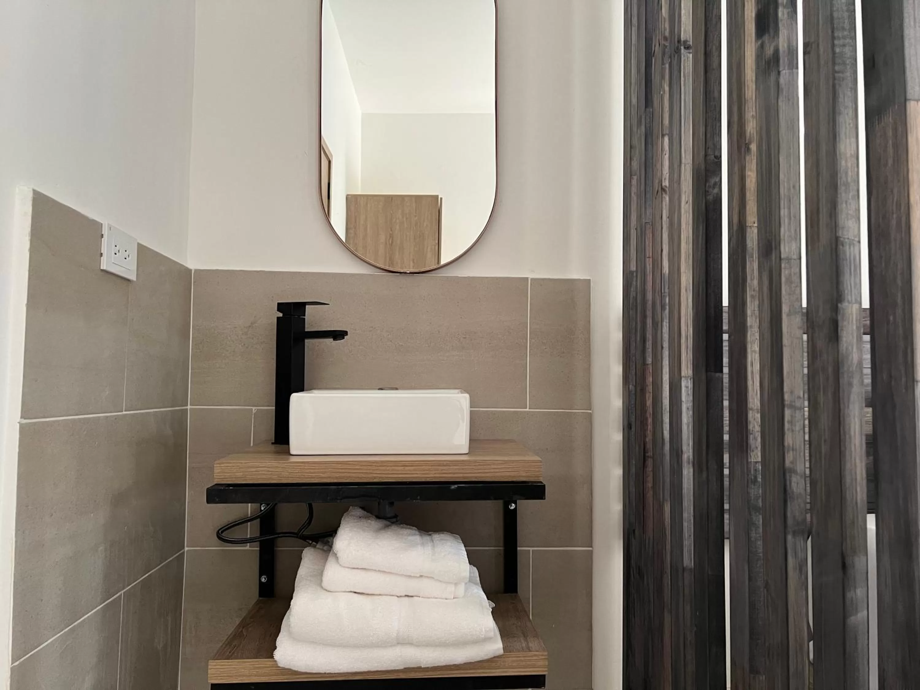 Toilet in HOTEL 9.5 SAN FERNANDO