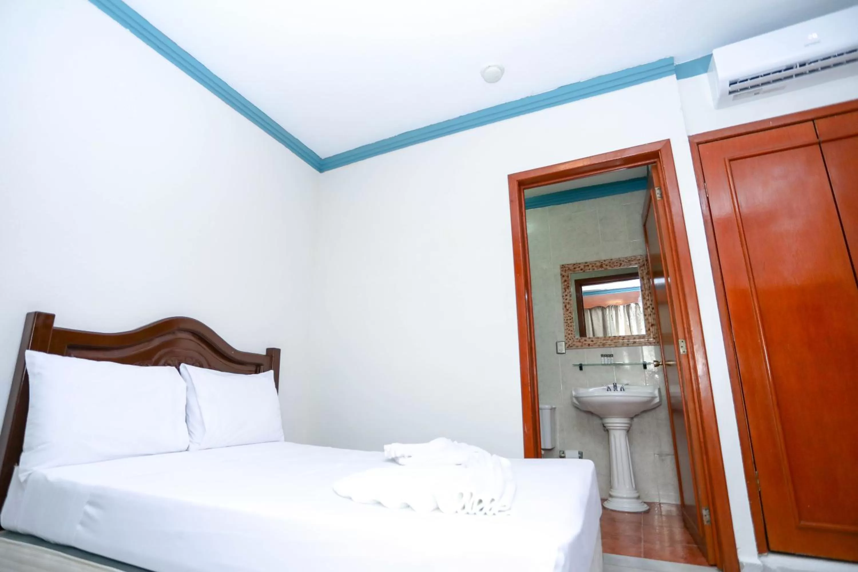 Bathroom in Hotel Avenida Cancun