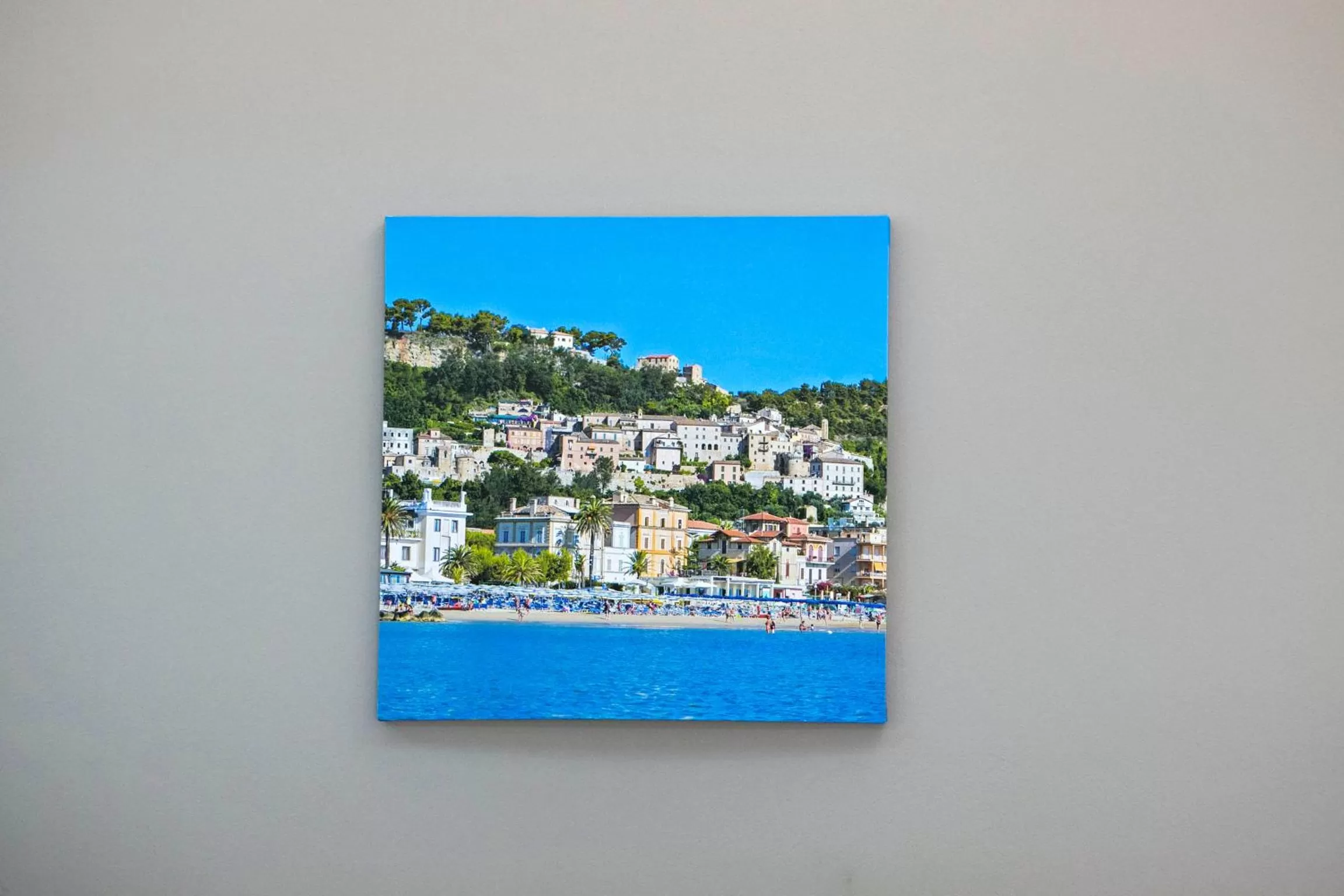 Decorative detail in Hotel lo Squalo