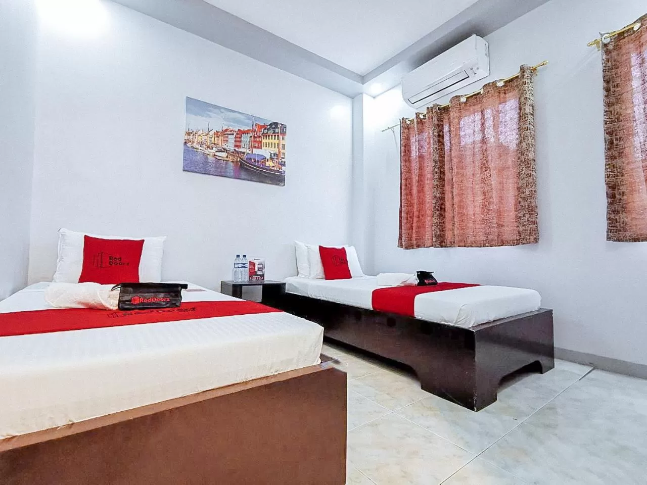 Bedroom, Bed in RedDoorz near Notre Dame of Dadiangas University