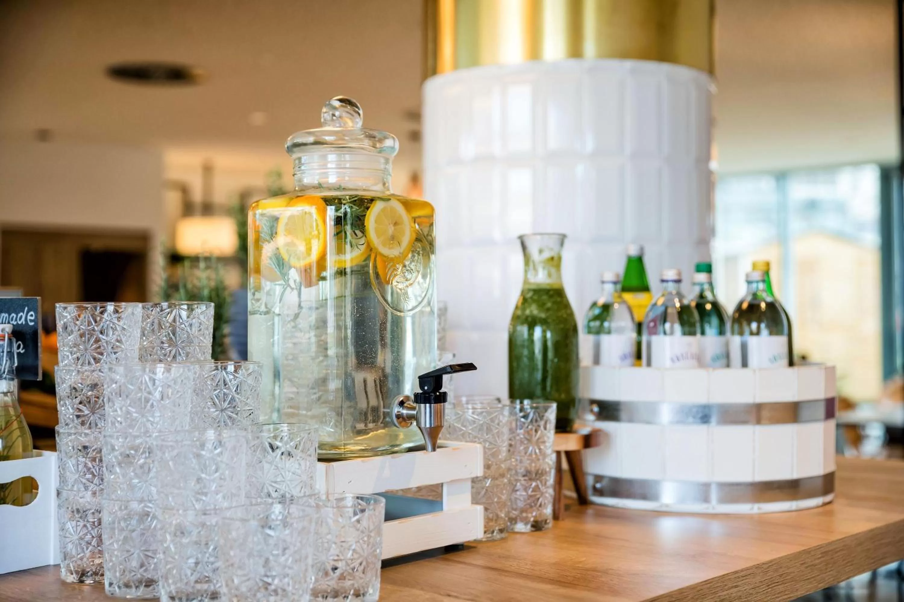 Lobby or reception, Drinks in BASSENA Wien Messe Prater