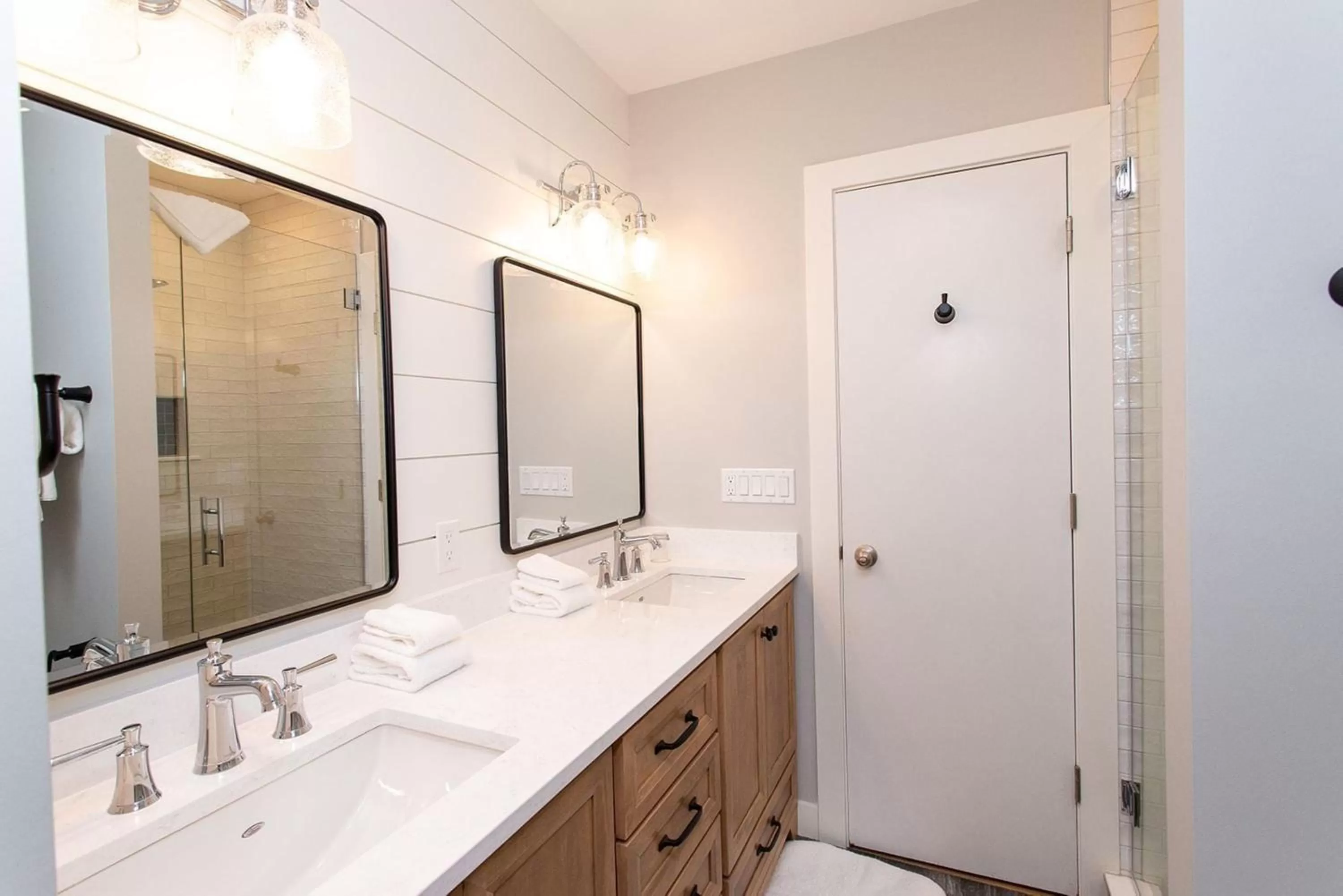 Bathroom in Topnotch Resort