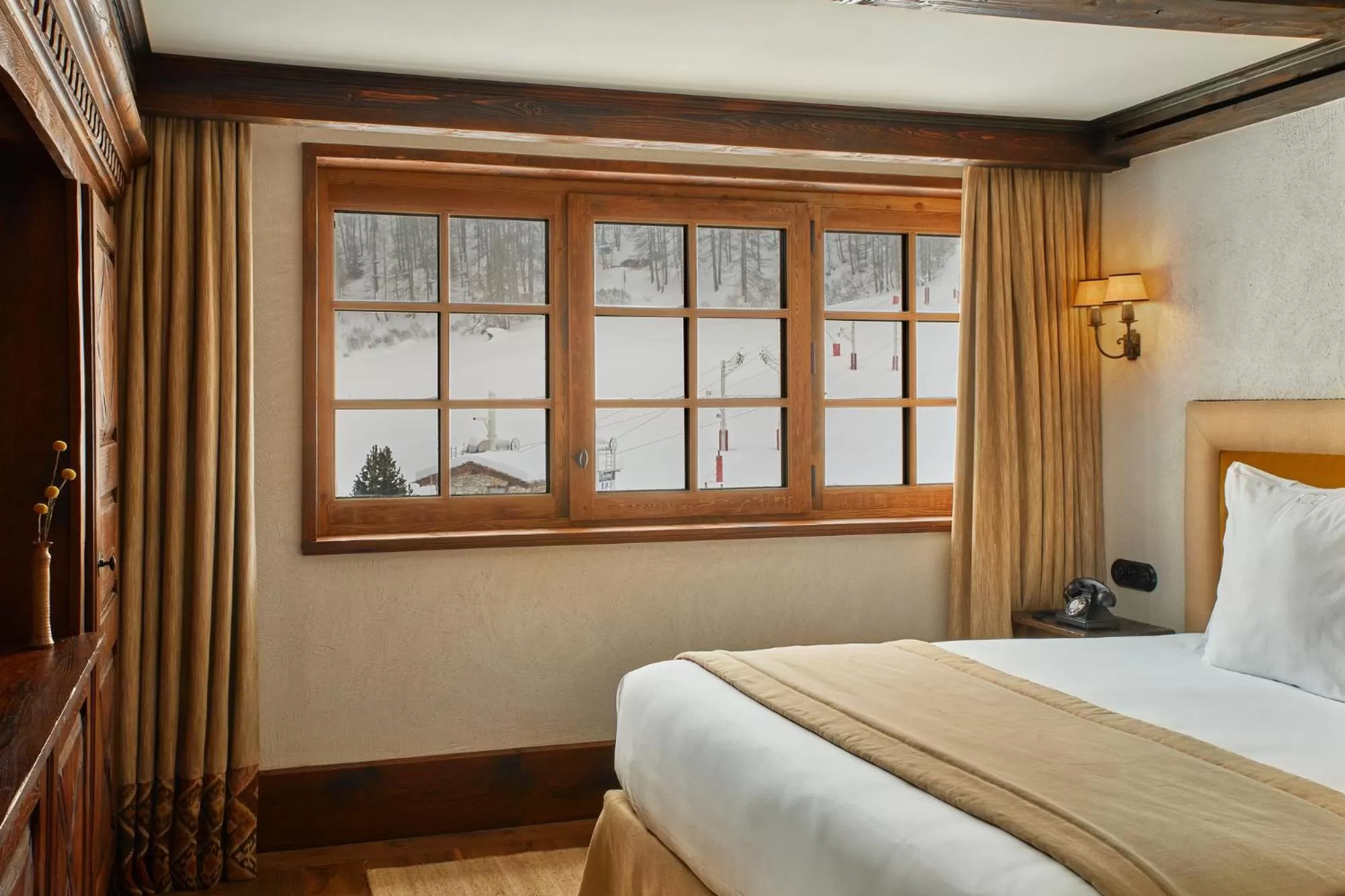 Bedroom in Airelles Val d'Isère