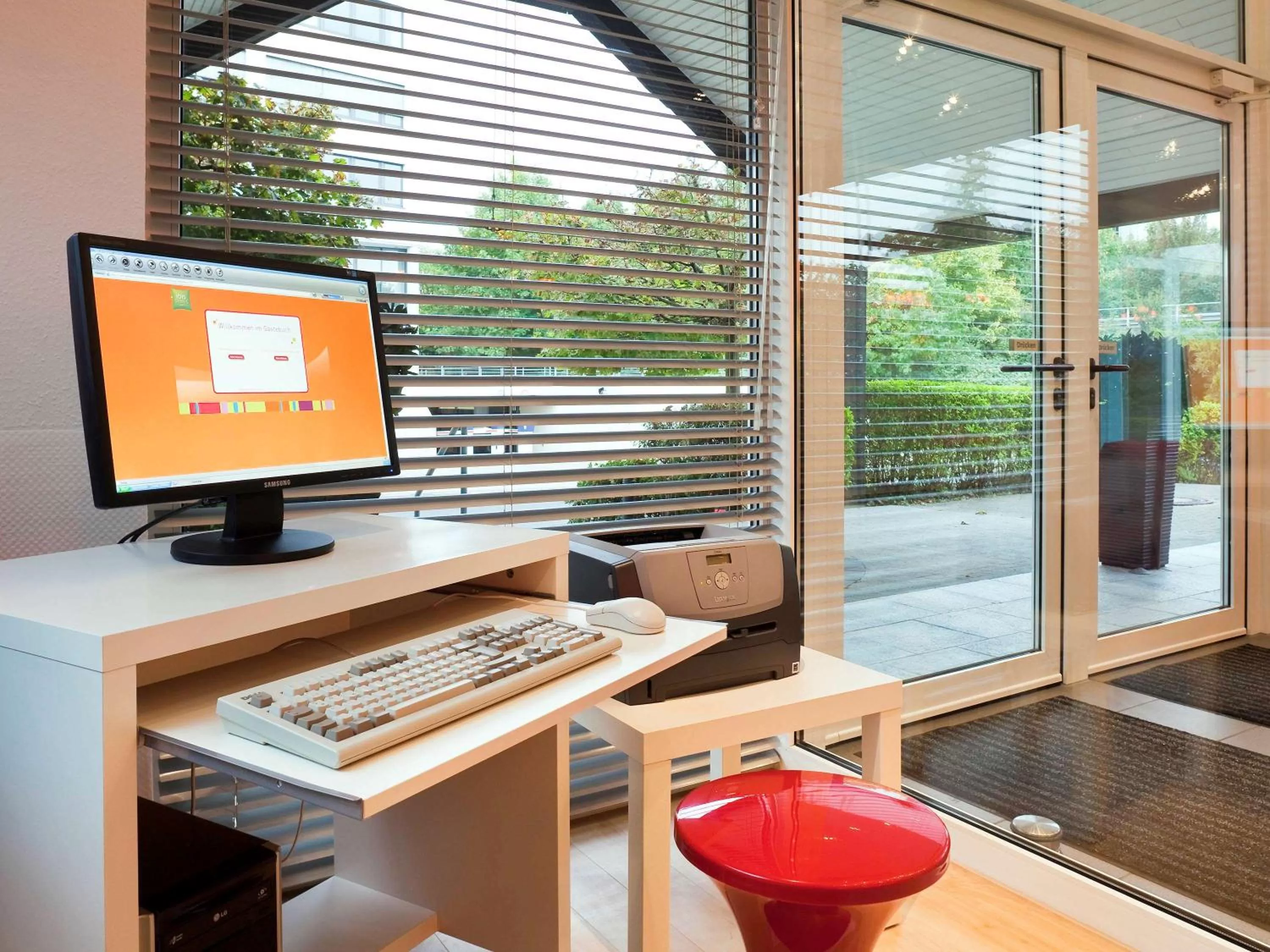 On site in ibis Styles Duesseldorf-Neuss