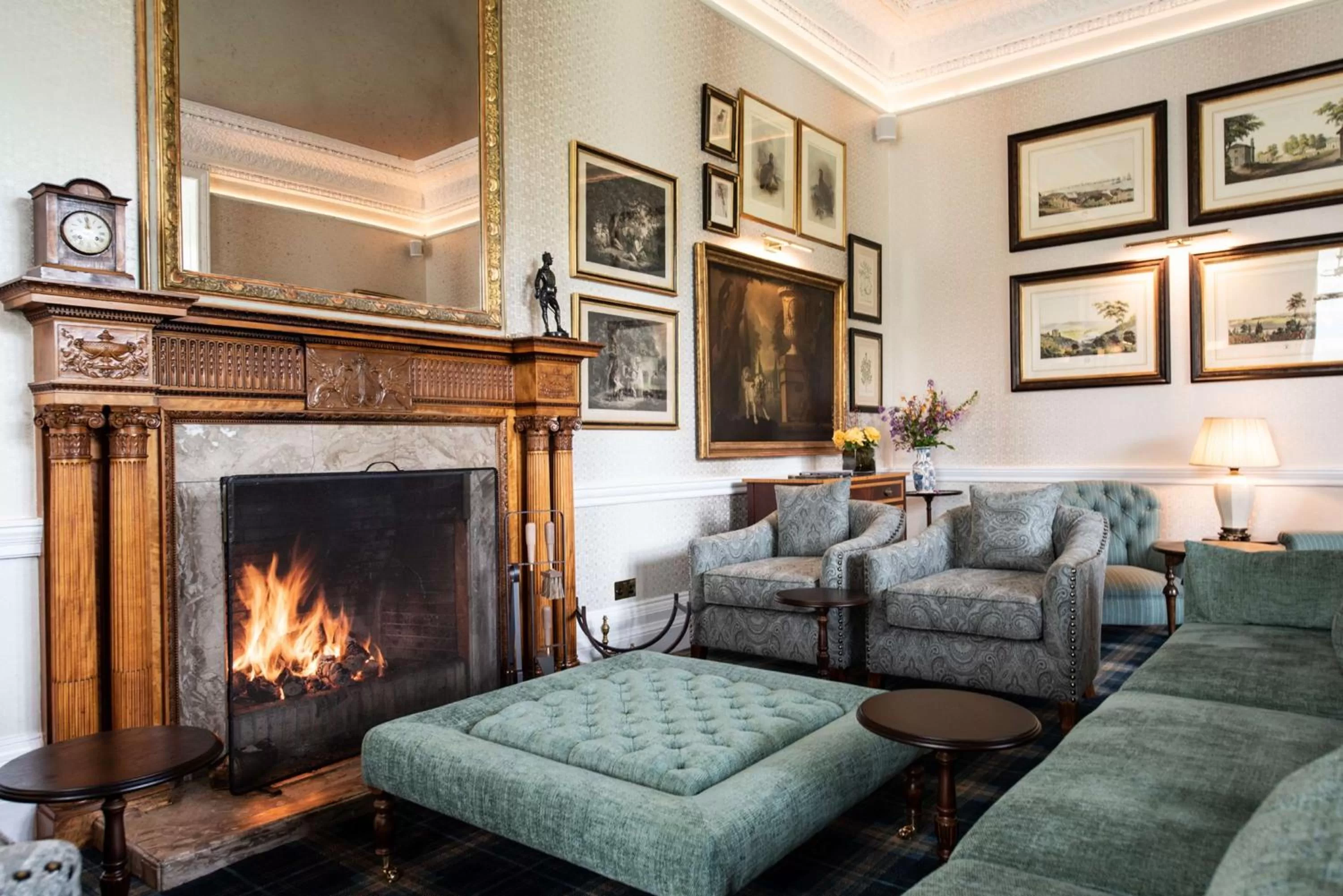 Lobby or reception in SCHLOSS Roxburghe, part of Destination by Hyatt