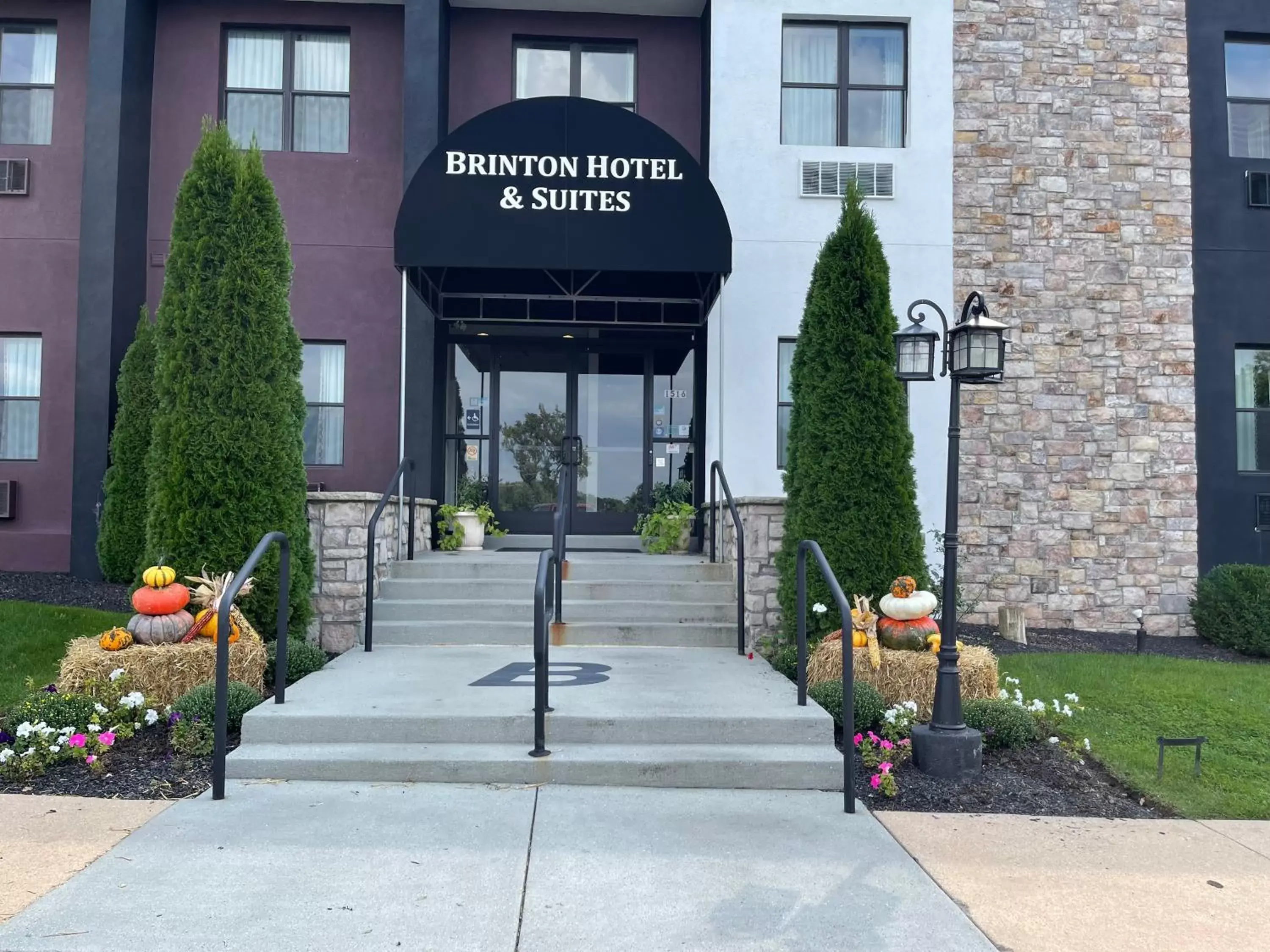 Brinton Suites Brinton Suites