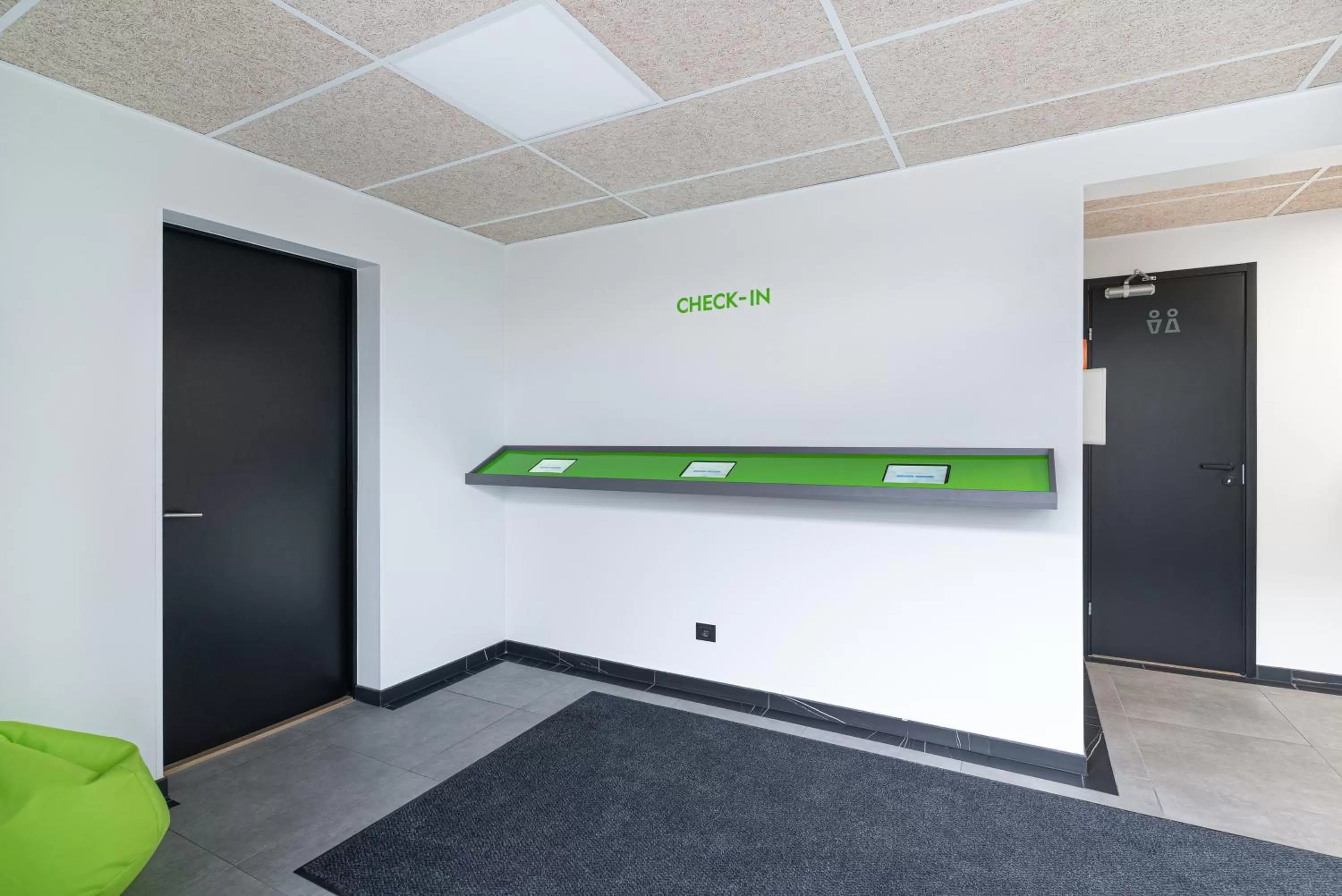 Lobby or reception in U11 Hotel & SPA