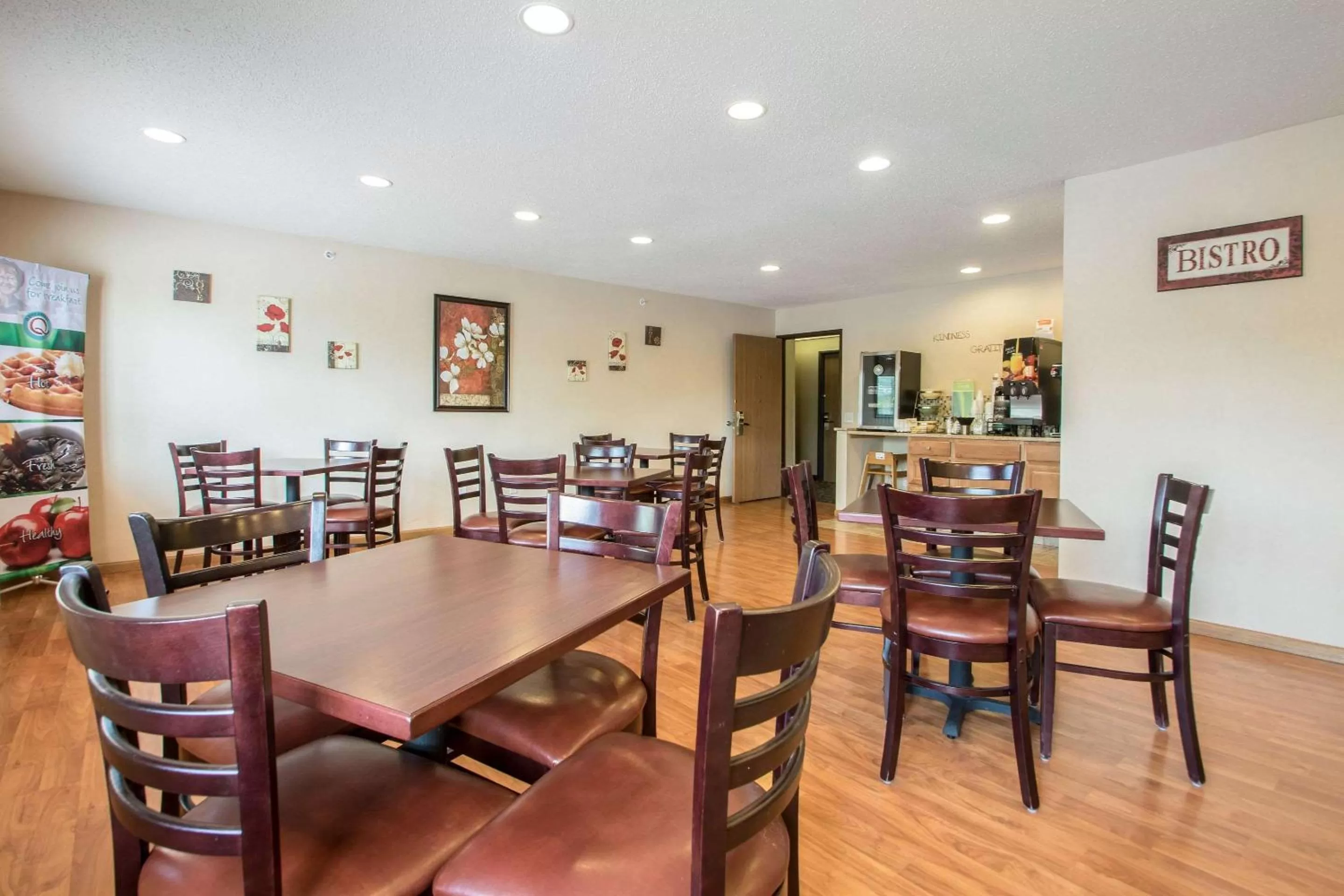 Restaurant/places to eat in Quality Inn & Suites Sun Prairie Madison East
