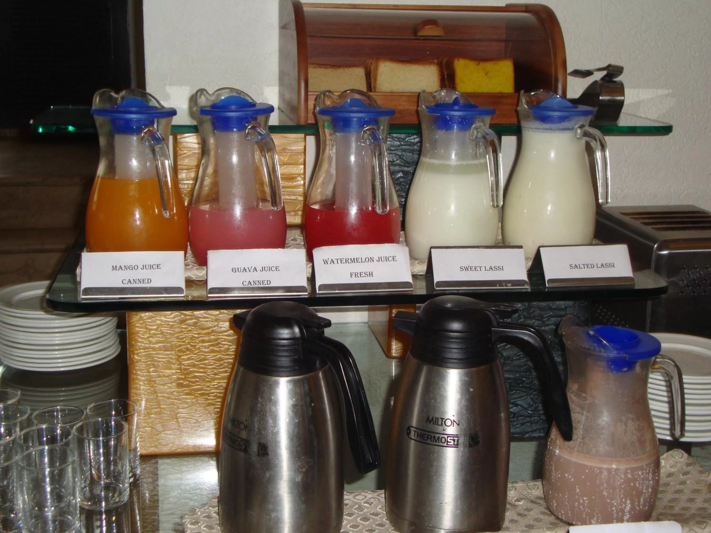 Breakfast in Best Western Maryland