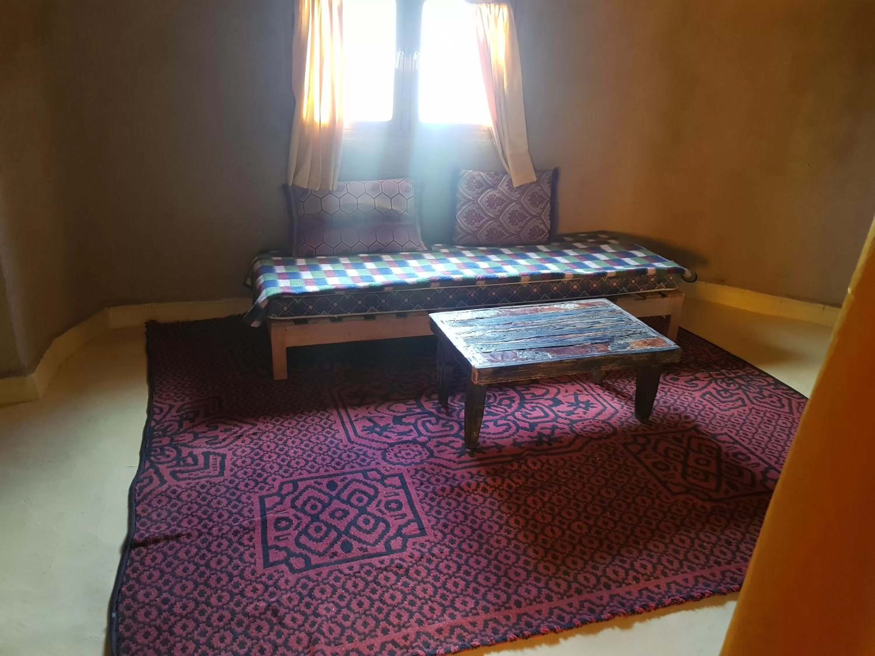 Bed in ecolodge bivouac des aigles