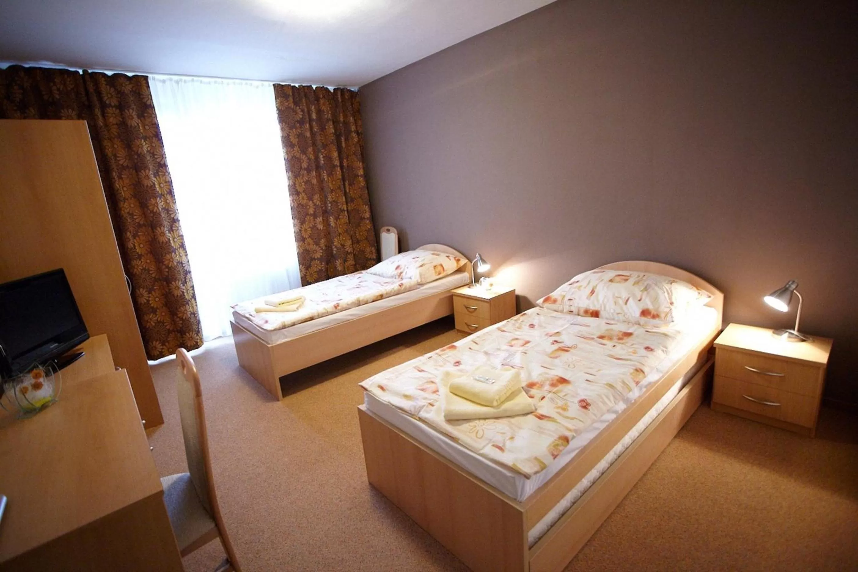 Comfort Double Room with Balcony in Hotel SPECTRUM