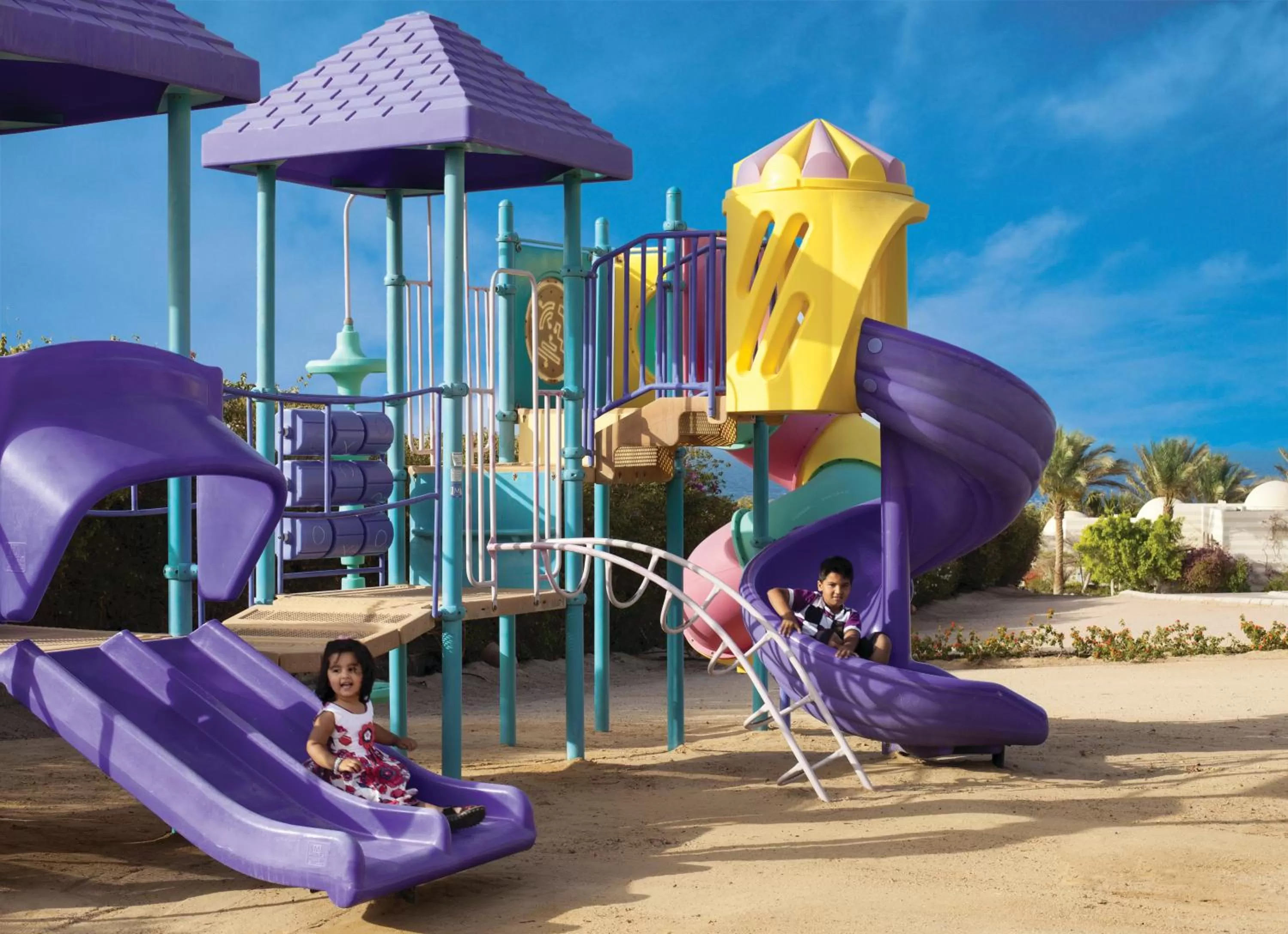 People in The Oberoi Beach Resort, Sahl Hasheesh