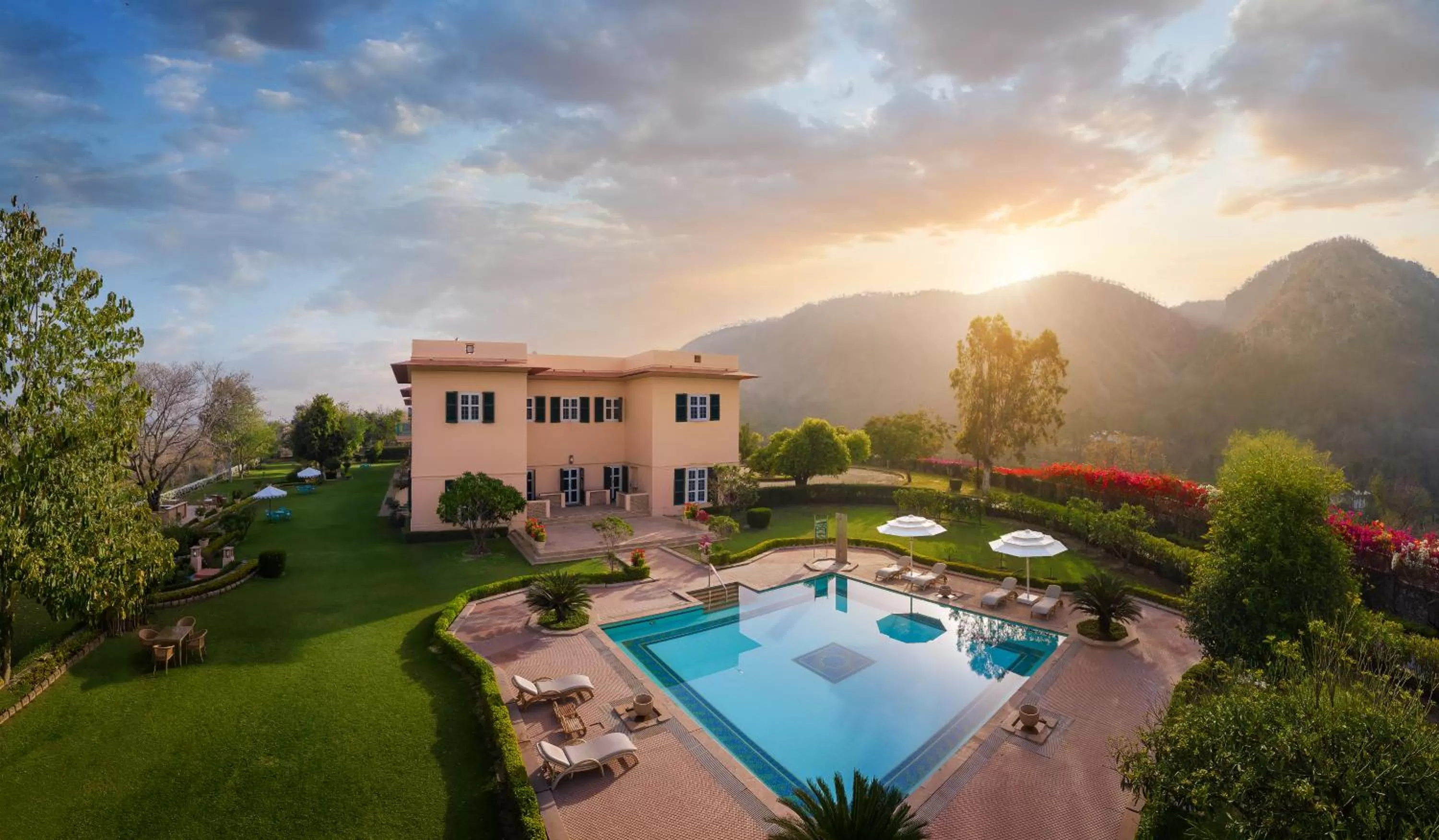 Property building, Pool View in Ramgarh Lodge, Jaipur – IHCL SeleQtions