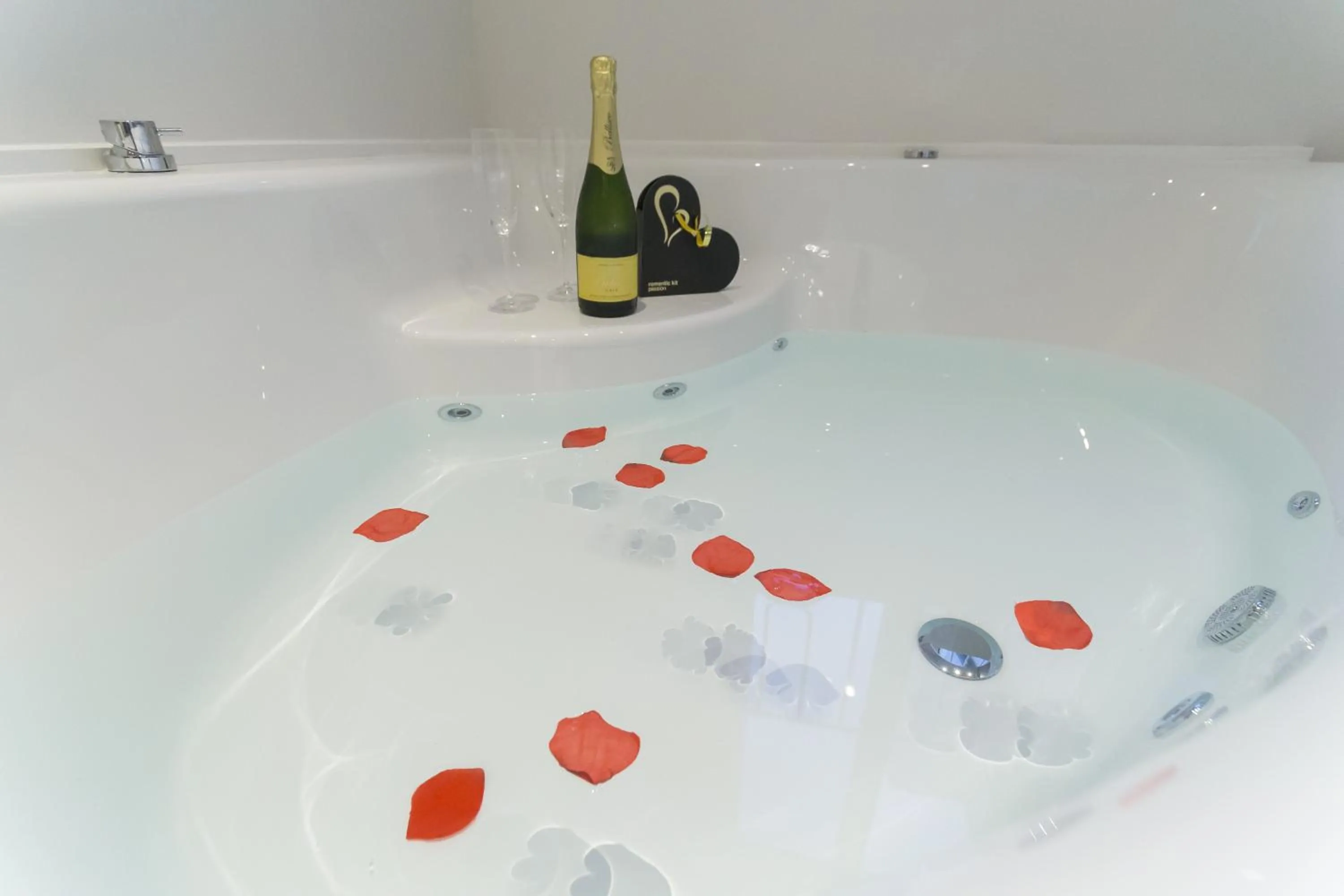 Hot Tub in Hotel San Lorenzo Boutique Plaza