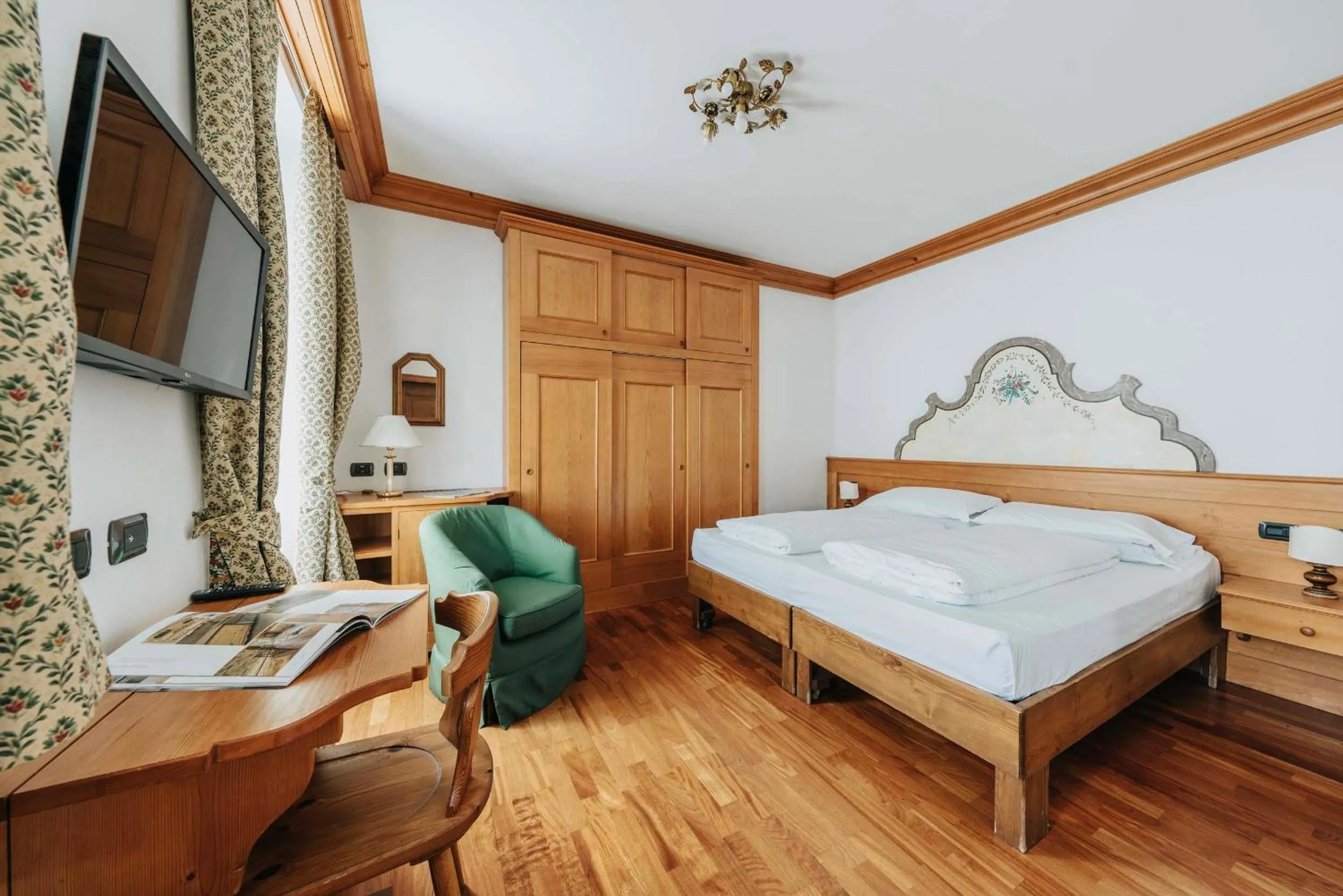 Photo of the whole room, Bed in Franceschi Park Hotel