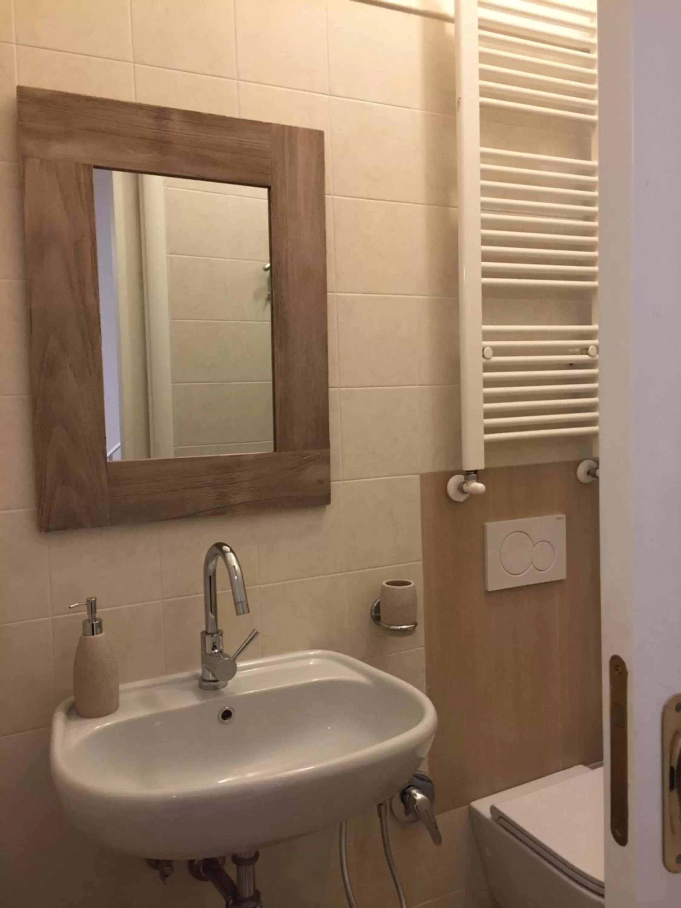 Bathroom in Apulia 35 B&B