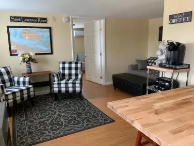 Seating Area in Chateau Country Inn and Captain's Cottage