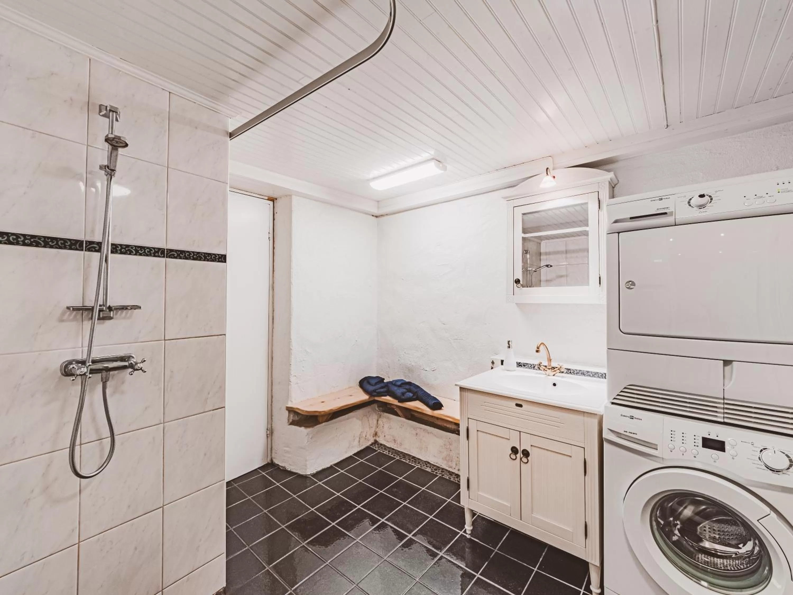 Bathroom in Gottfridsgården