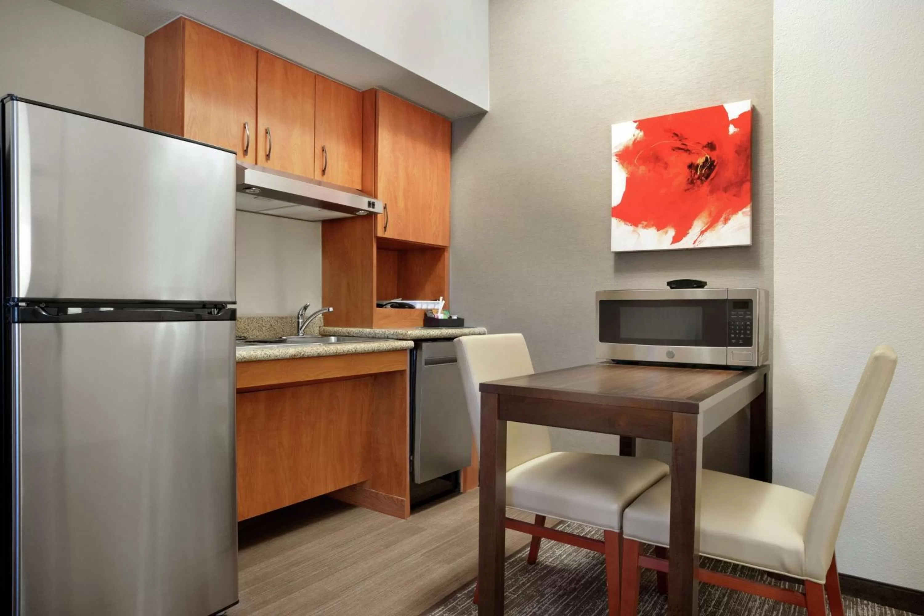 Kitchen or kitchenette in Homewood Suites by Hilton Phoenix-Chandler