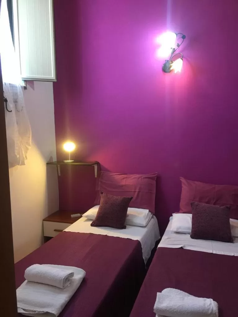 Bedroom, Bed in B&B Da Rosa