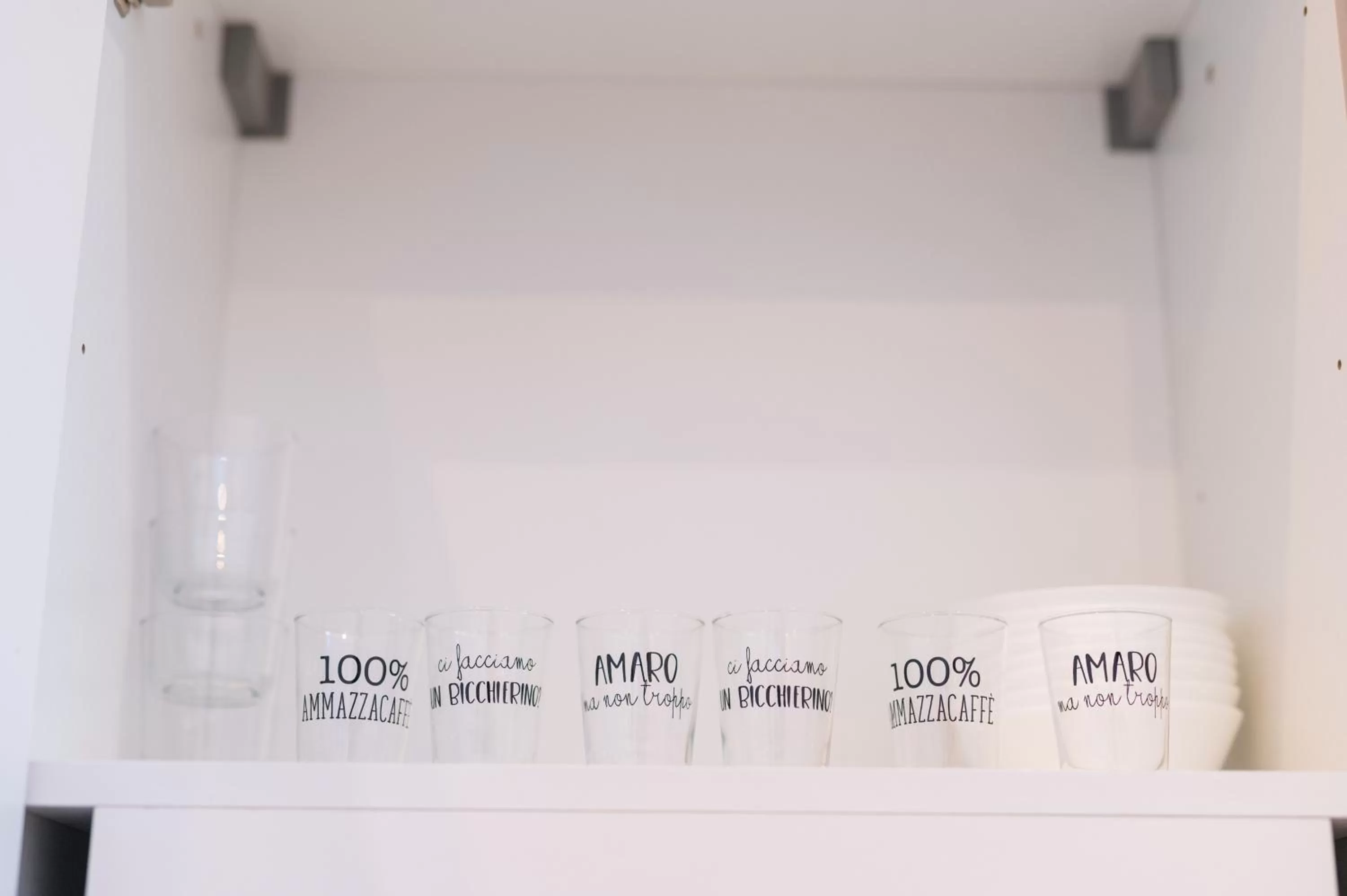 kitchen, Bathroom in Le Porte di Partenope