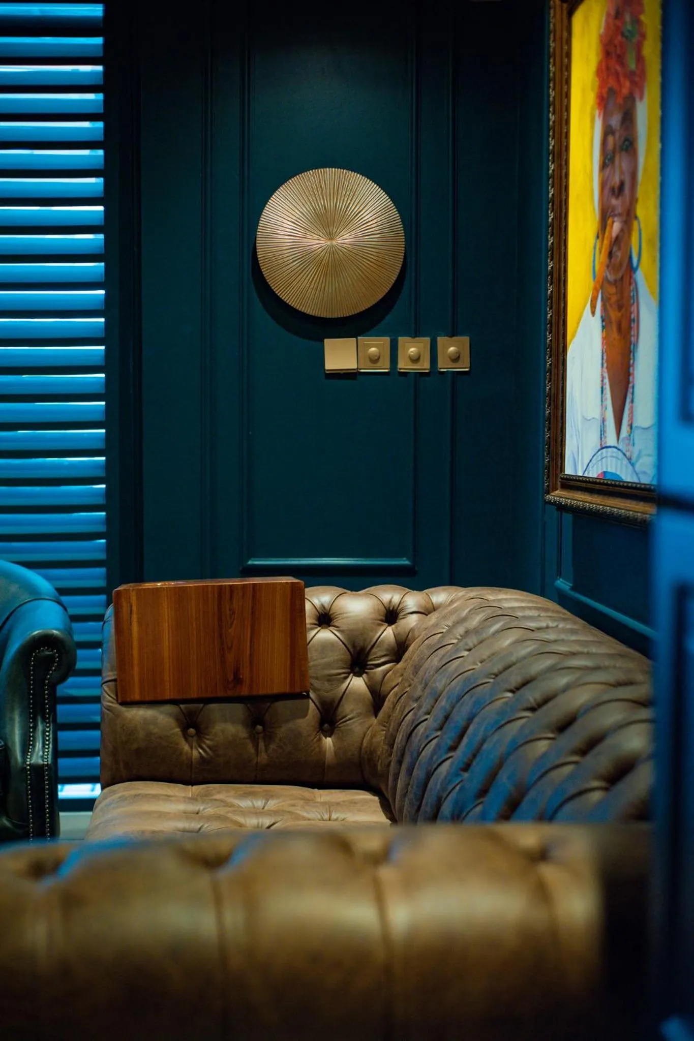 Restaurant/places to eat in Johari Rotana